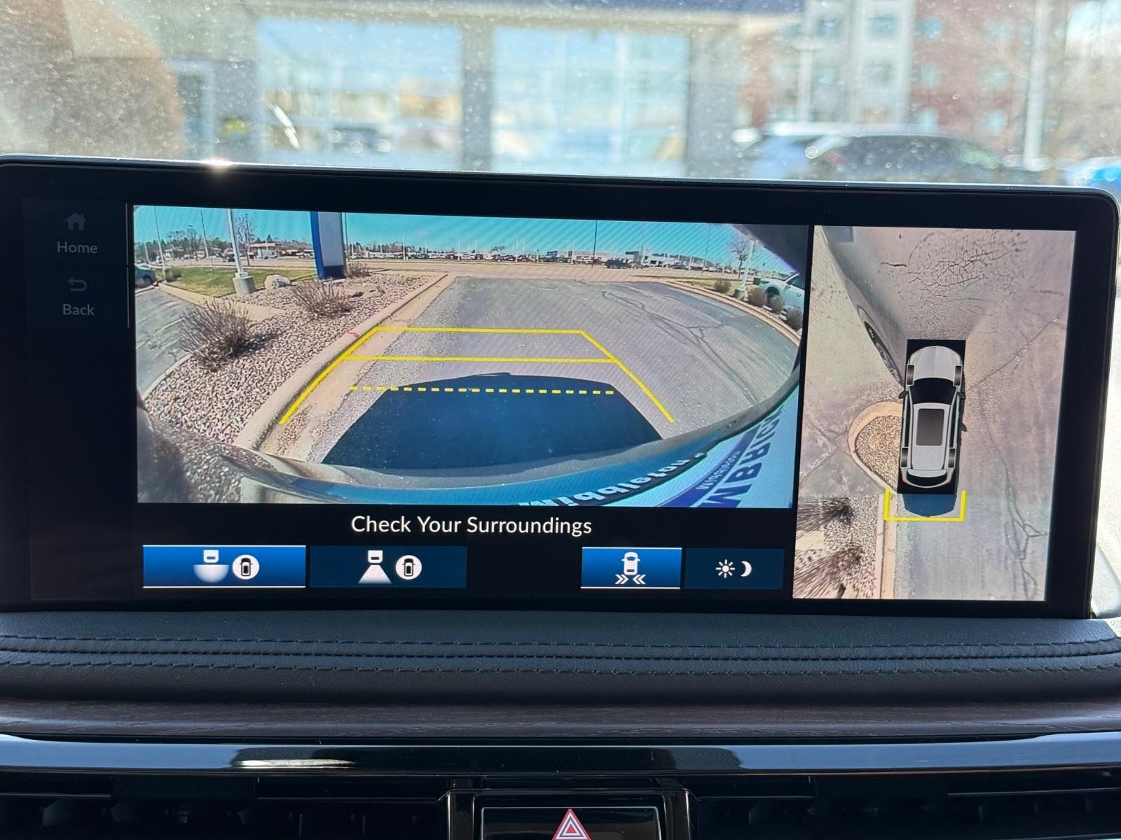 Acura MDX Vehicle Image 15