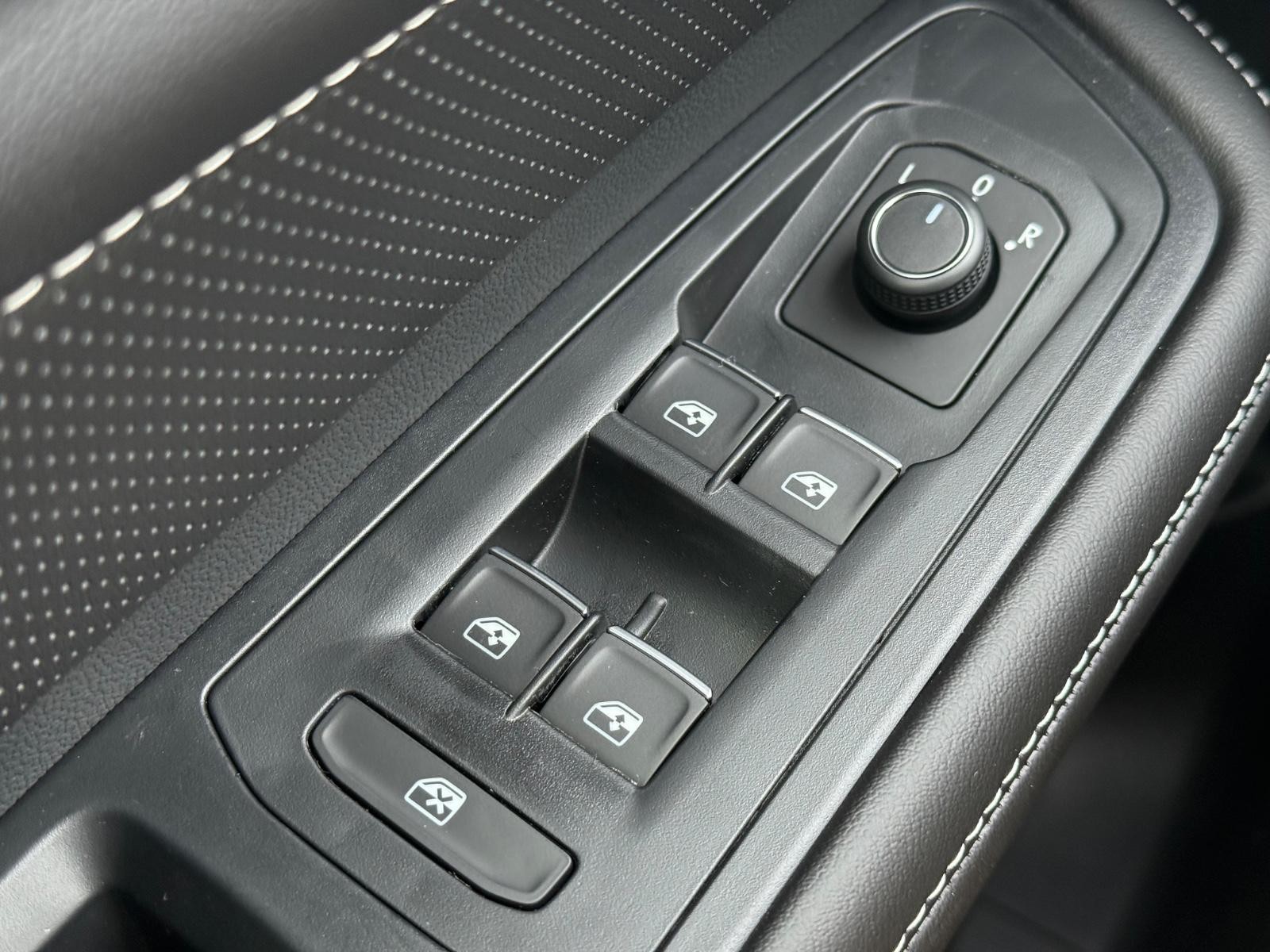 Volkswagen Atlas Vehicle Image 16