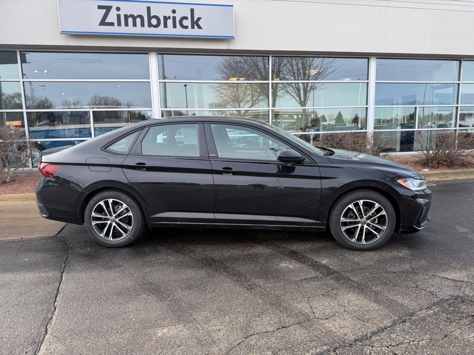 Volkswagen Jetta Vehicle Image 02