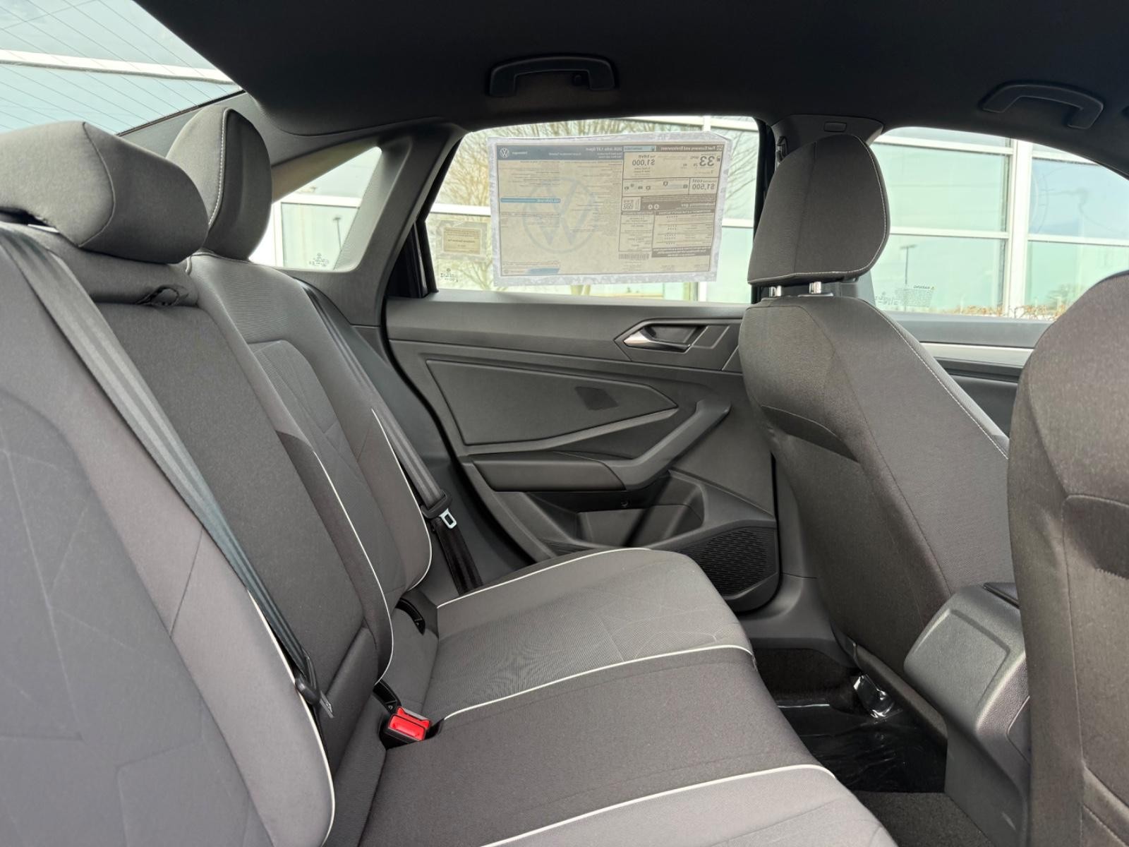 Volkswagen Jetta Vehicle Image 05