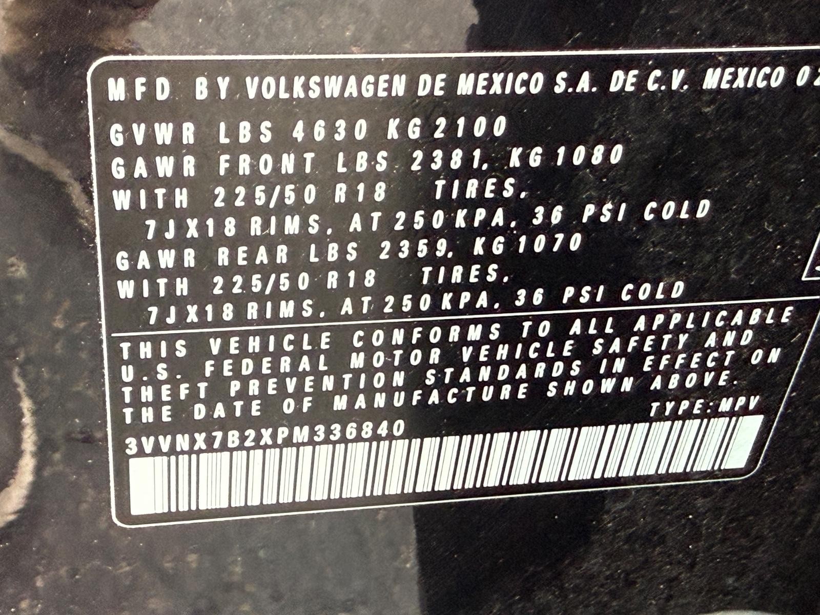 Volkswagen Taos Vehicle Image 23