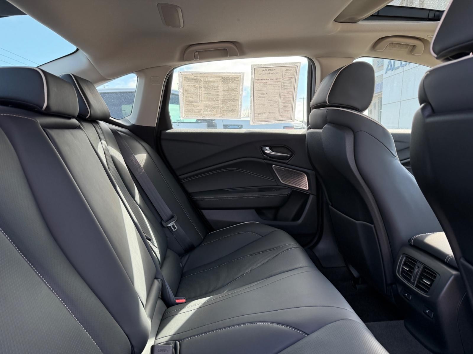 Acura TLX Vehicle Image 10