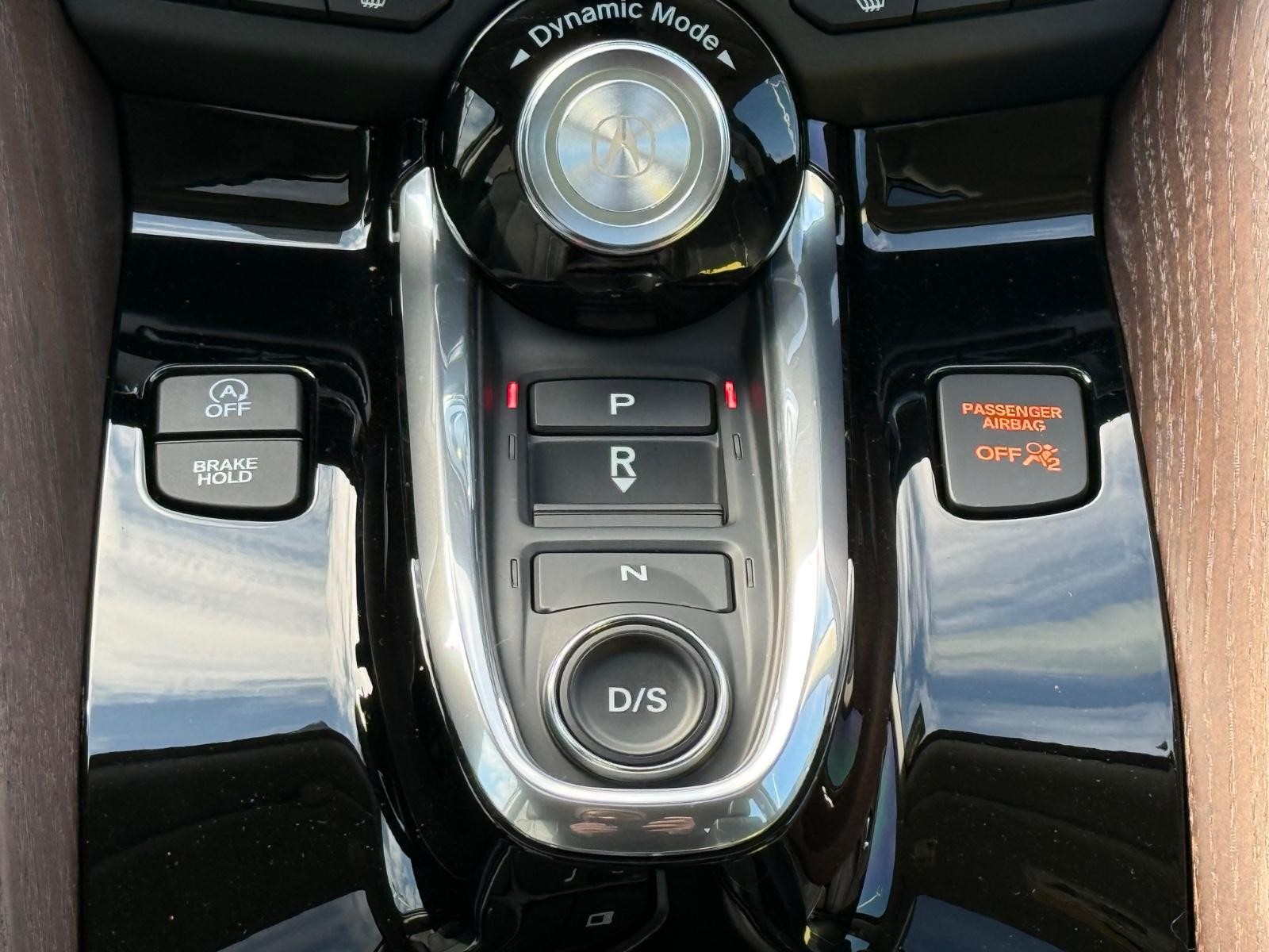 Acura TLX Vehicle Image 13