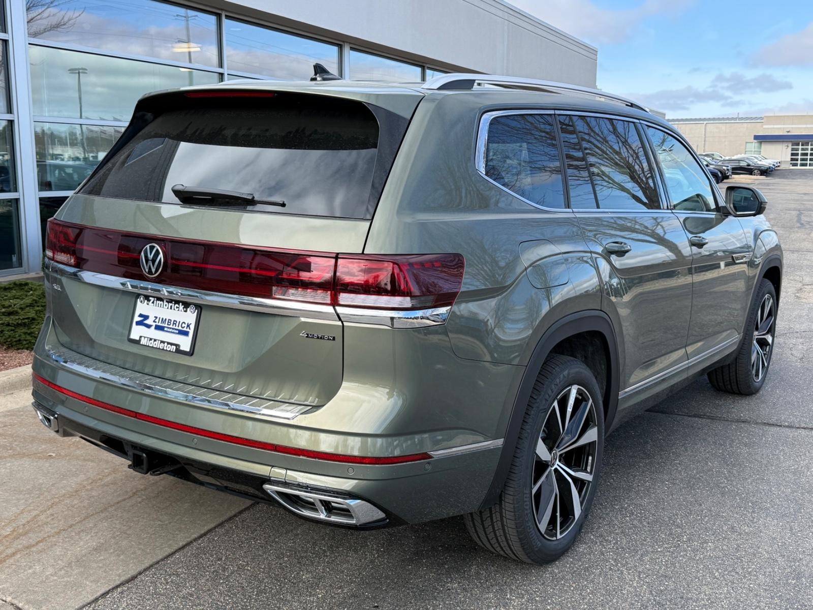 Volkswagen Atlas Vehicle Image 03