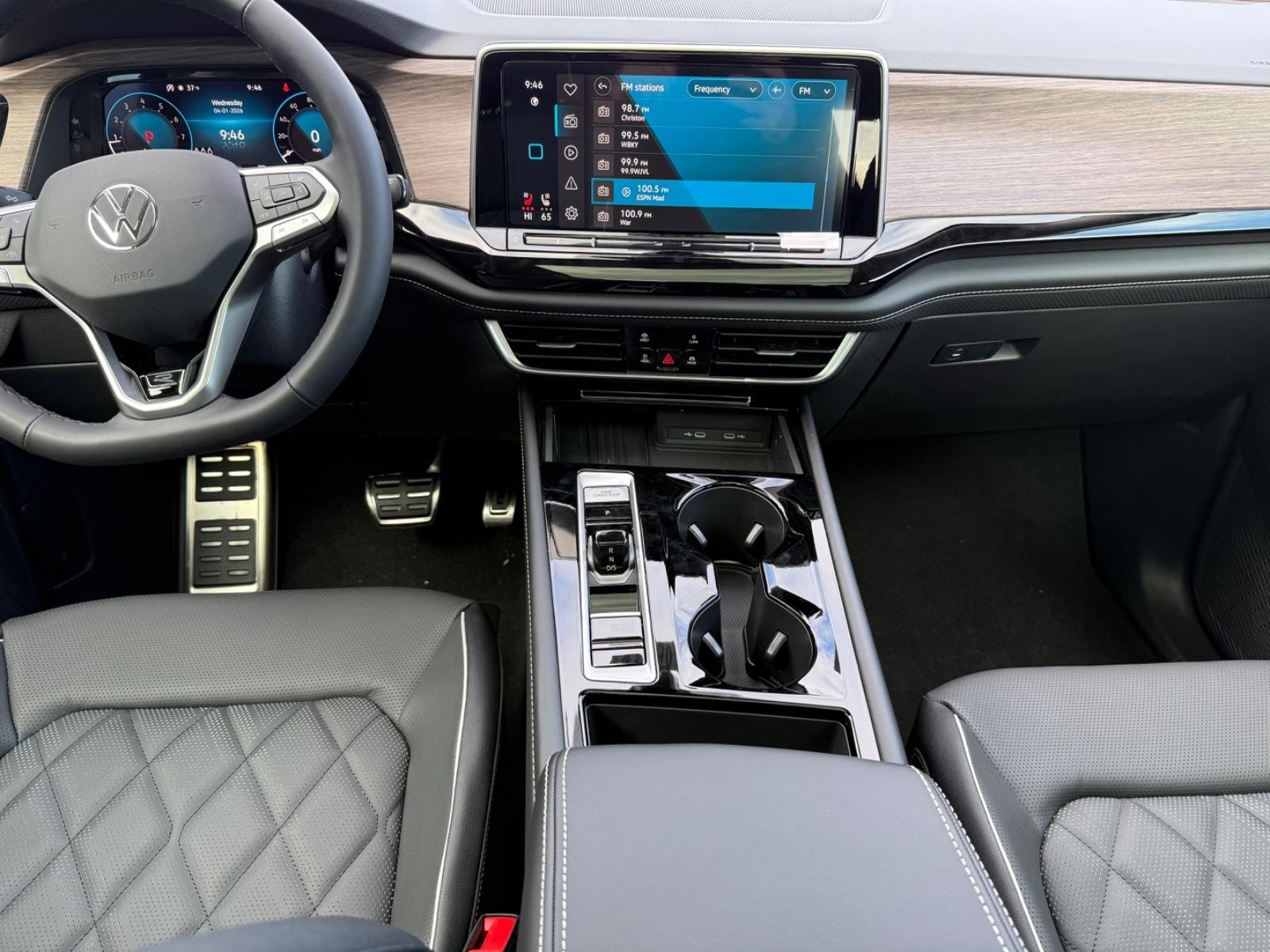 Volkswagen Atlas Vehicle Image 06