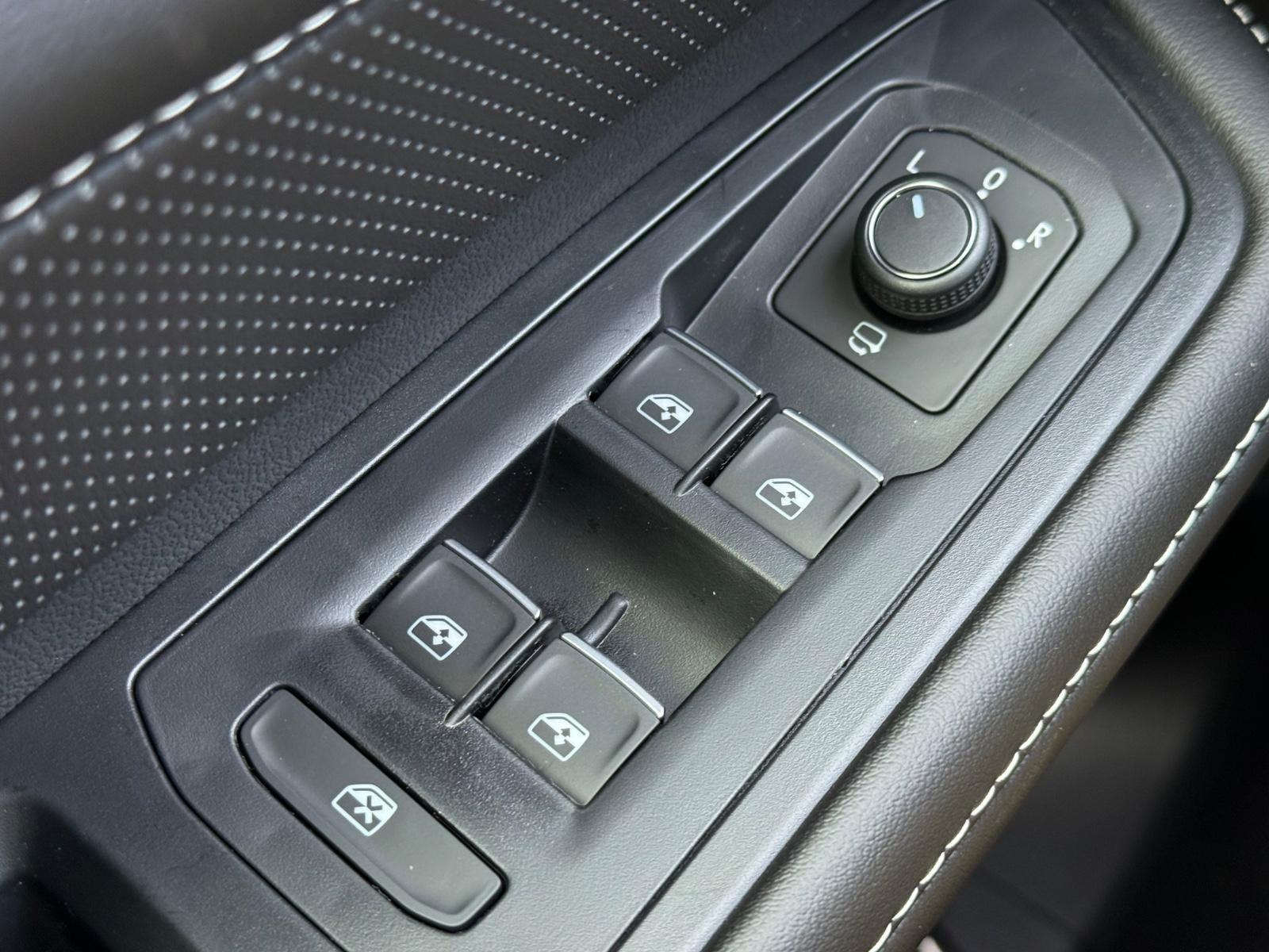 Volkswagen Atlas Vehicle Image 15