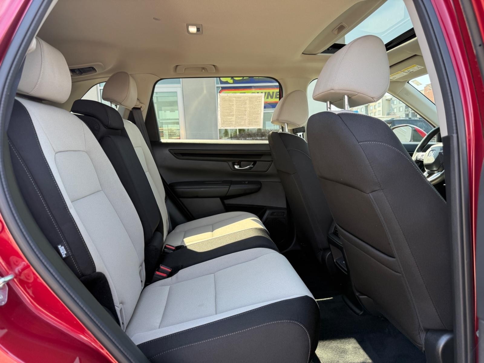 Honda CR-V Vehicle Image 10