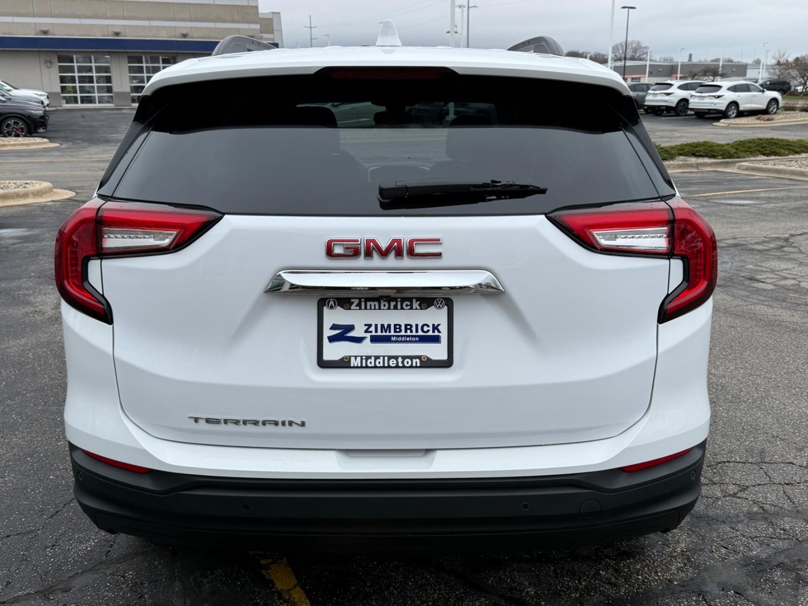 GMC Terrain Vehicle Image 04