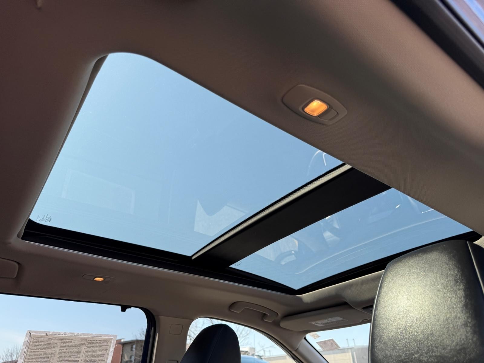 Nissan Rogue Vehicle Image 11