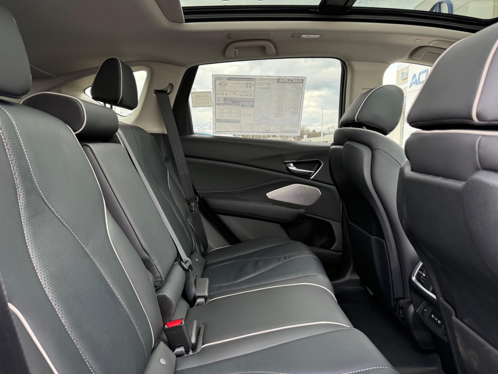 Acura RDX Vehicle Image 05