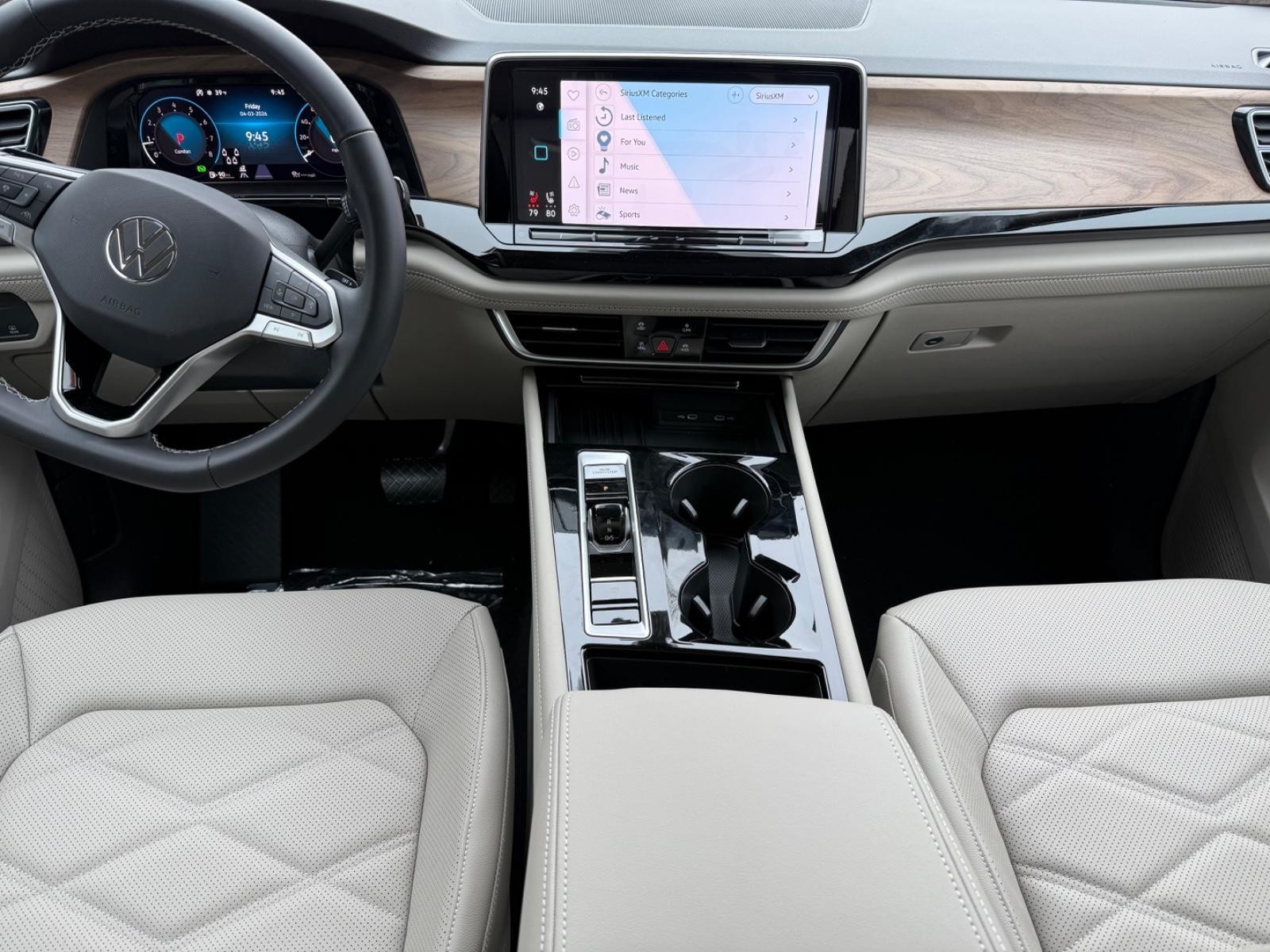 Volkswagen Atlas Vehicle Image 06