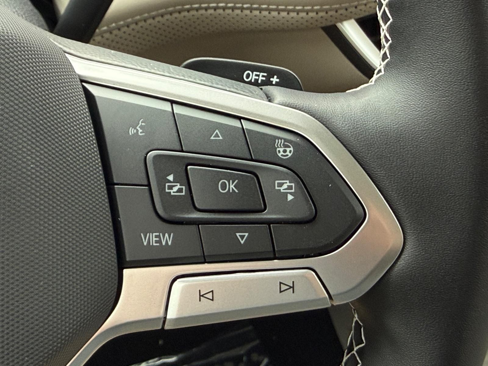 Volkswagen Atlas Vehicle Image 12