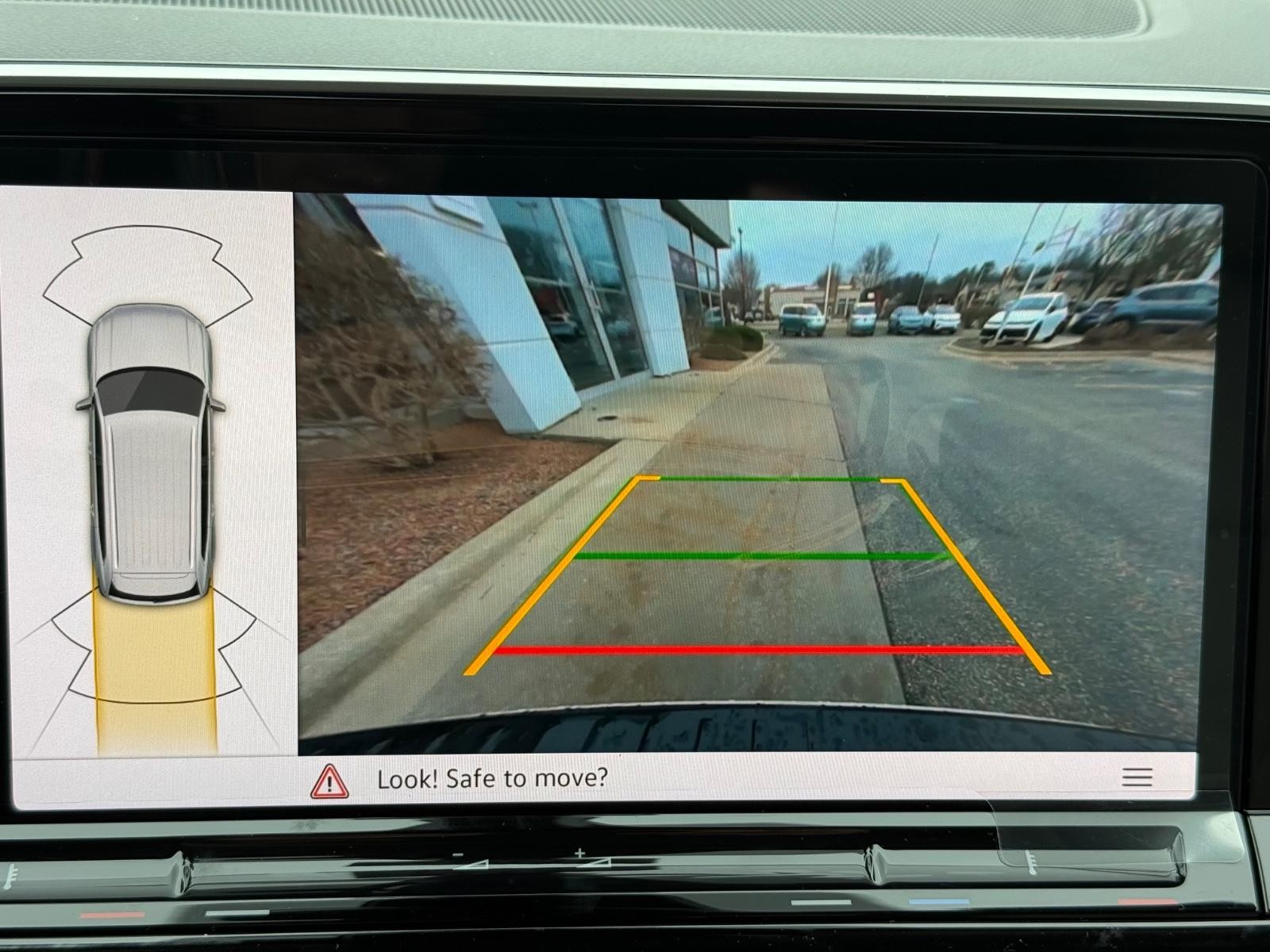 Volkswagen Atlas Vehicle Image 13