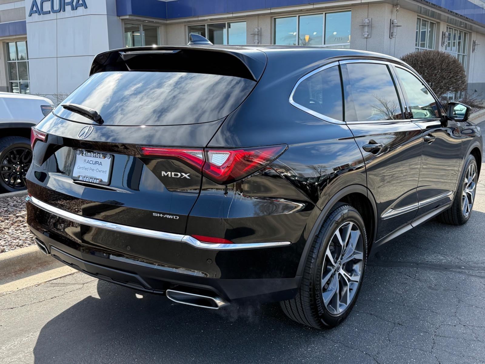 Acura MDX Vehicle Image 03