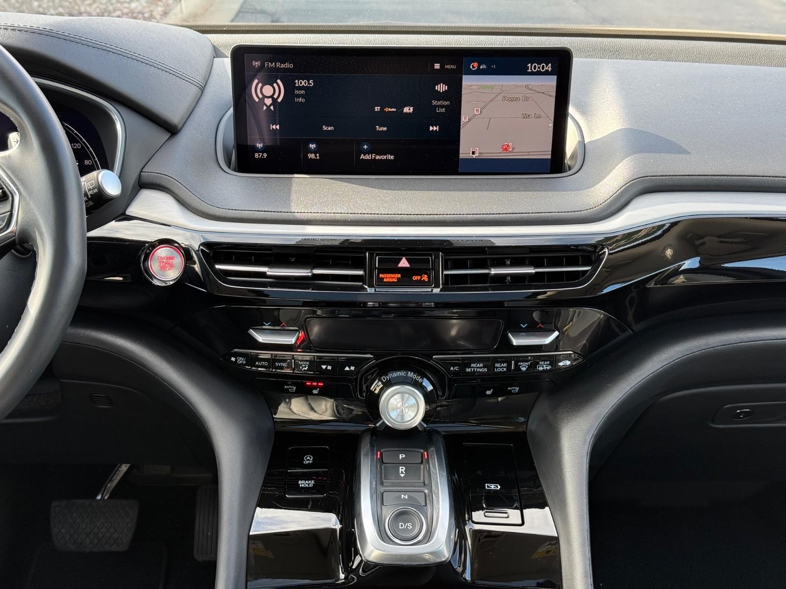 Acura MDX Vehicle Image 12