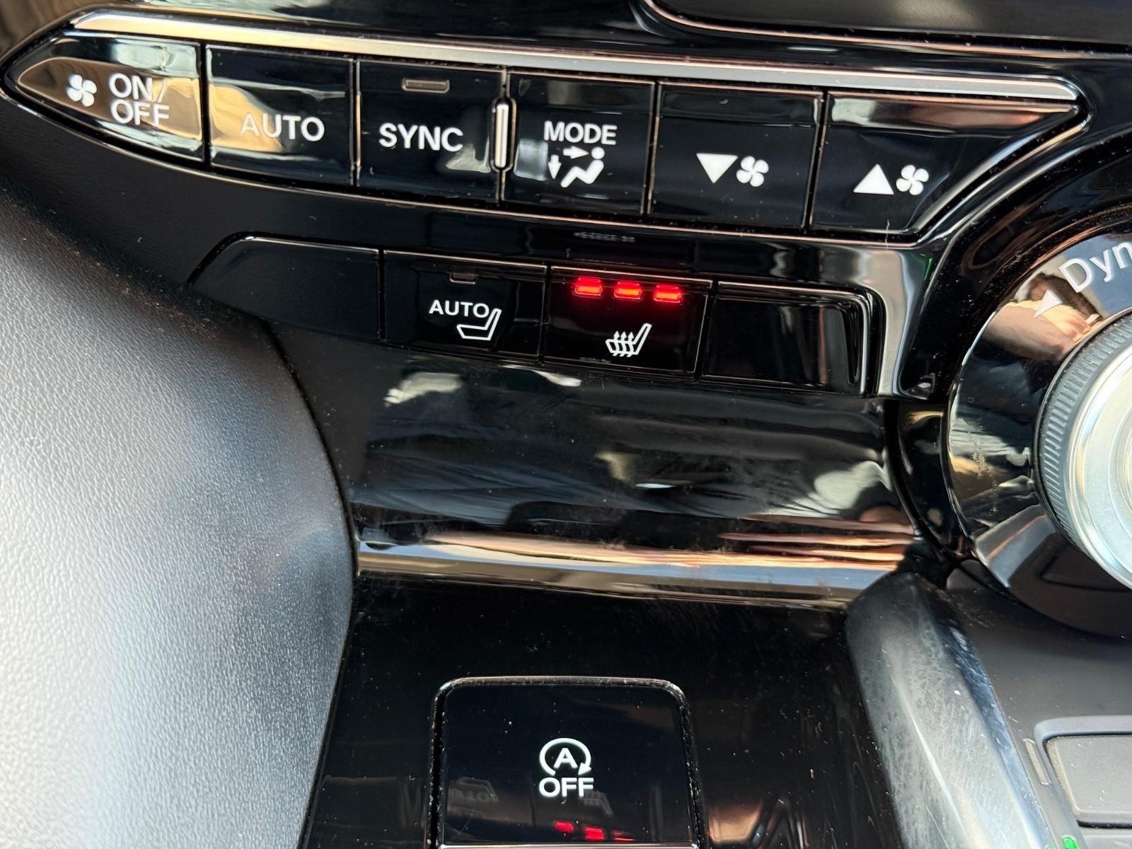 Acura MDX Vehicle Image 21