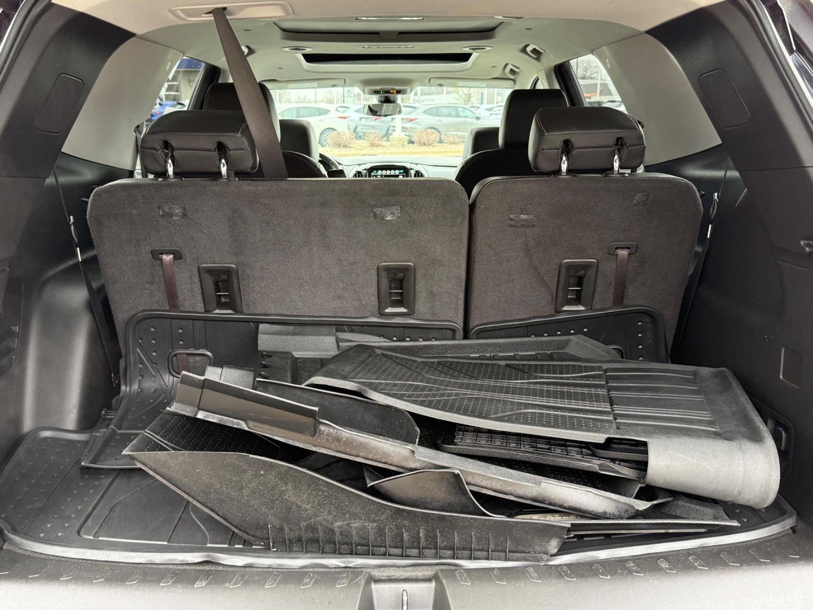 Chevrolet Traverse Vehicle Image 05