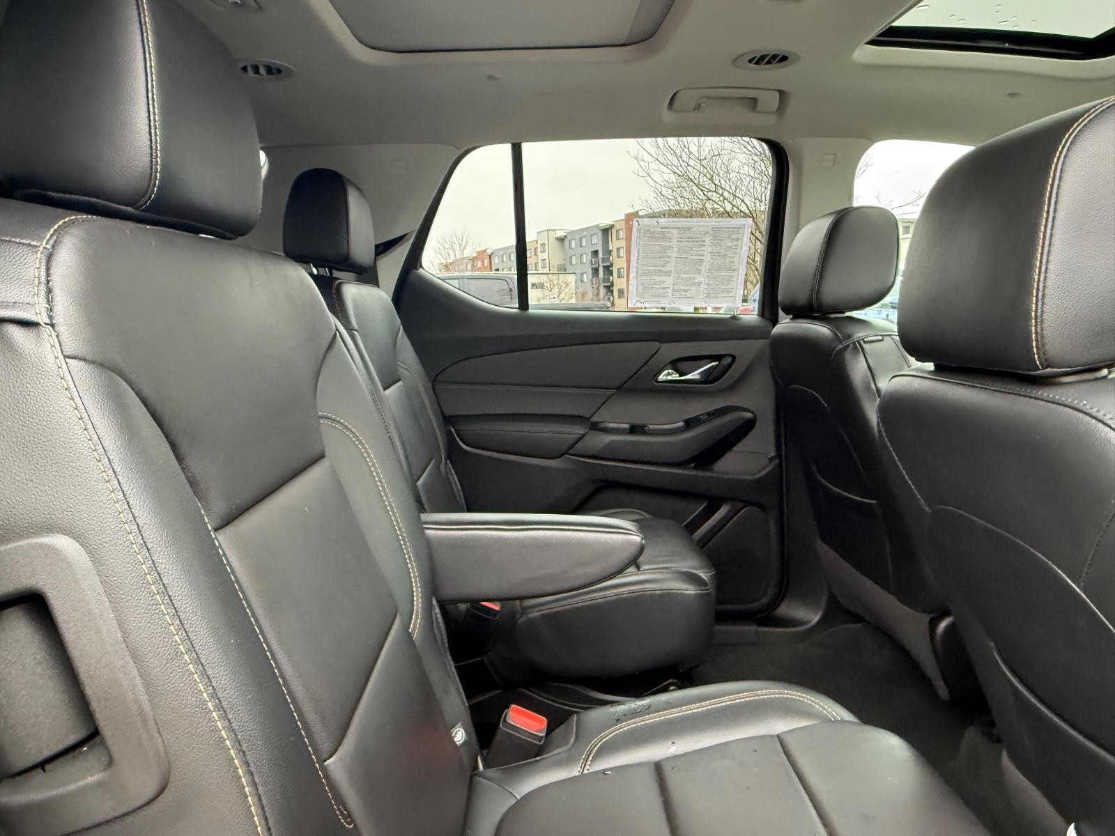 Chevrolet Traverse Vehicle Image 11