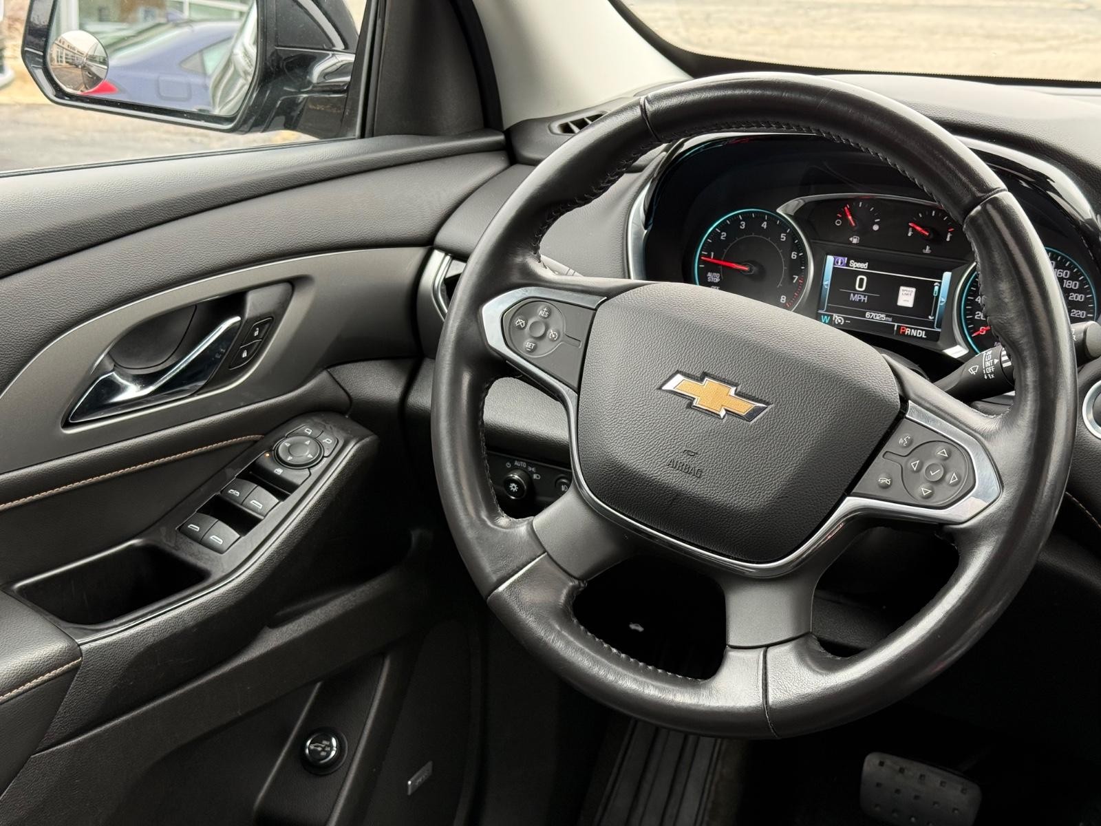 Chevrolet Traverse Vehicle Image 15