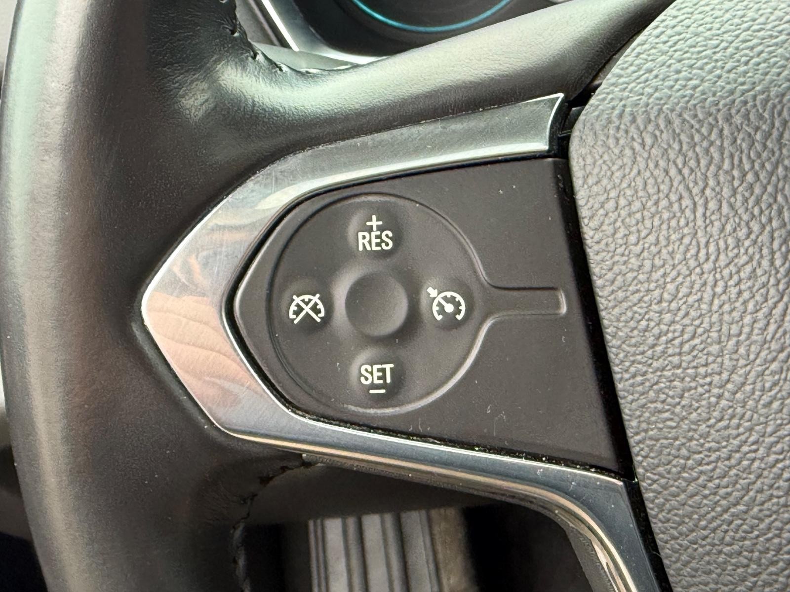 Chevrolet Traverse Vehicle Image 17