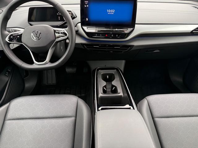Volkswagen ID.4 Vehicle Image 11