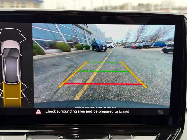 Volkswagen ID.4 Vehicle Image 18