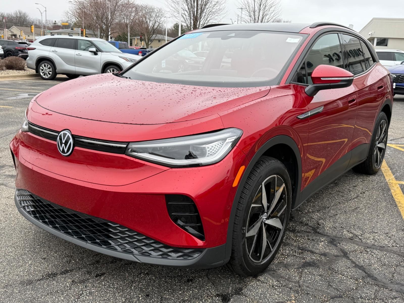 Volkswagen ID.4 Vehicle Image 08