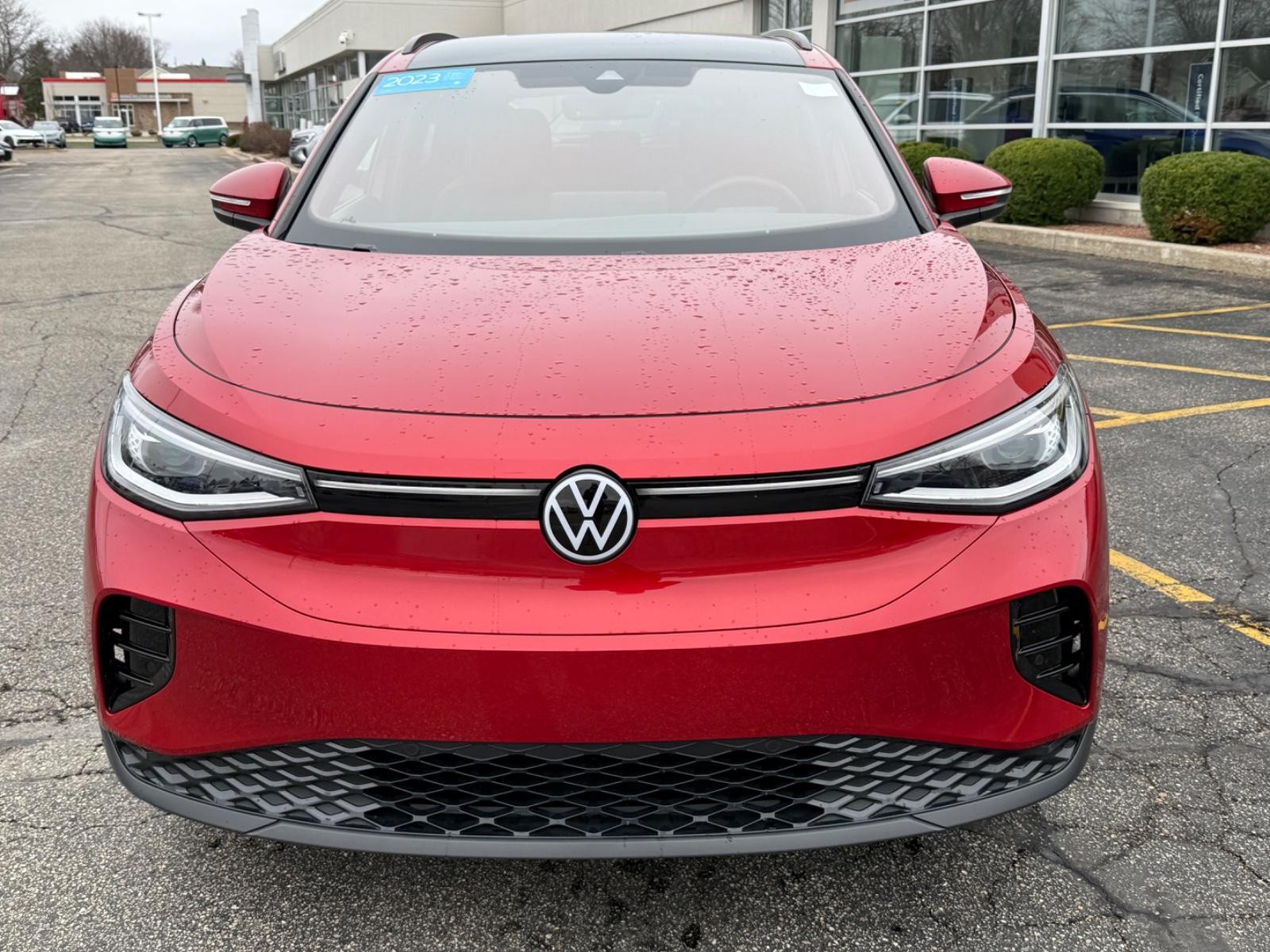 Volkswagen ID.4 Vehicle Image 09