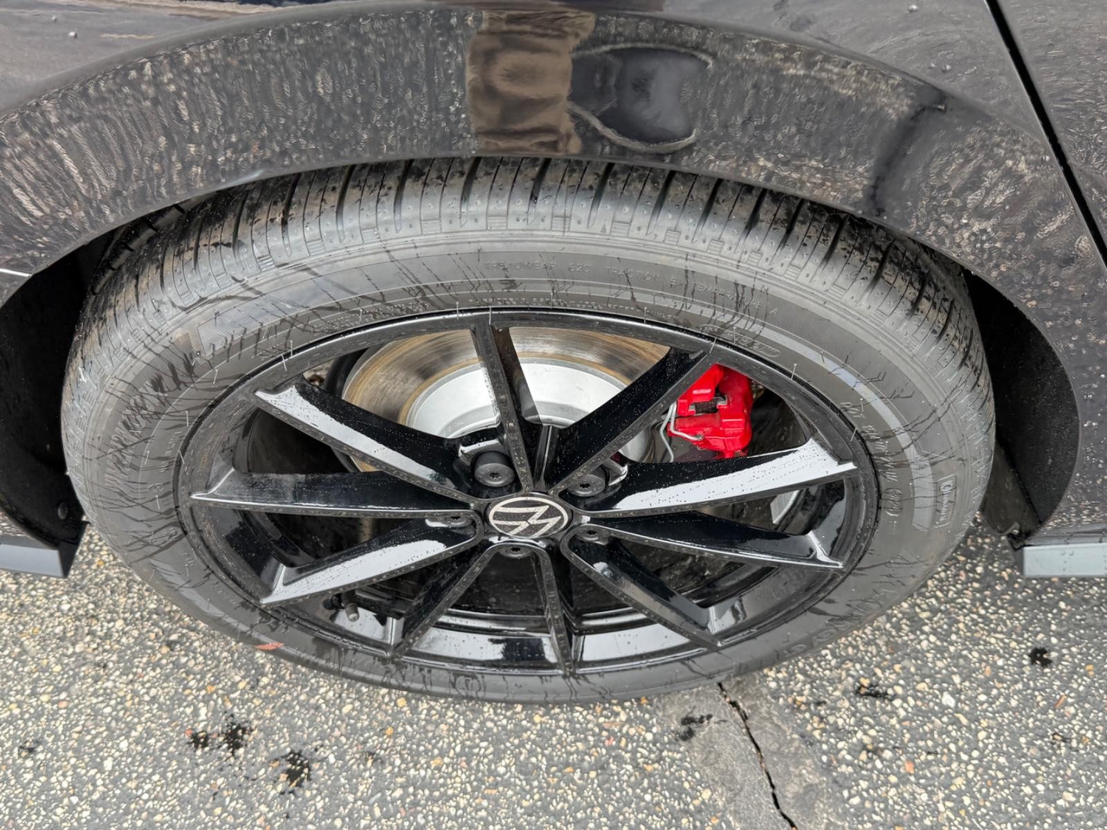 Volkswagen Jetta GLI Vehicle Image 04