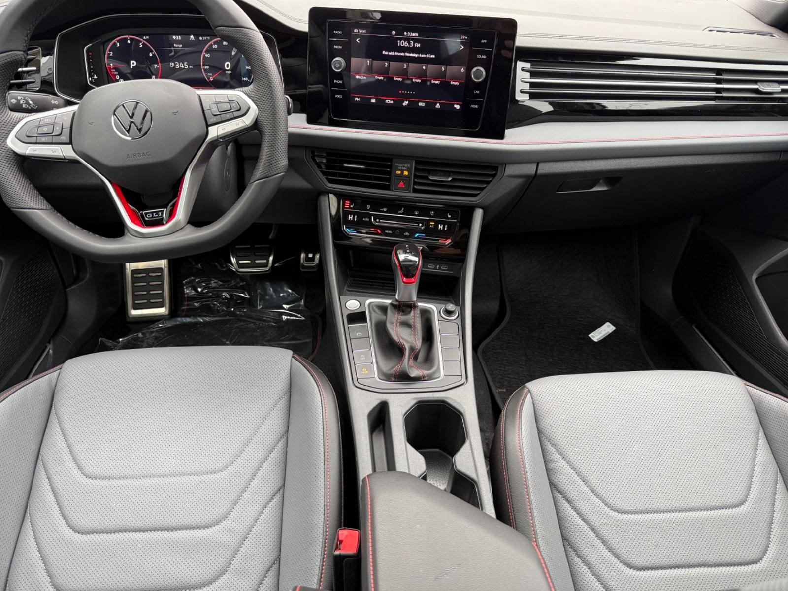 Volkswagen Jetta GLI Vehicle Image 06