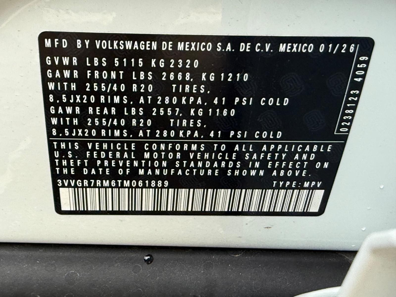 Volkswagen Tiguan Vehicle Image 17