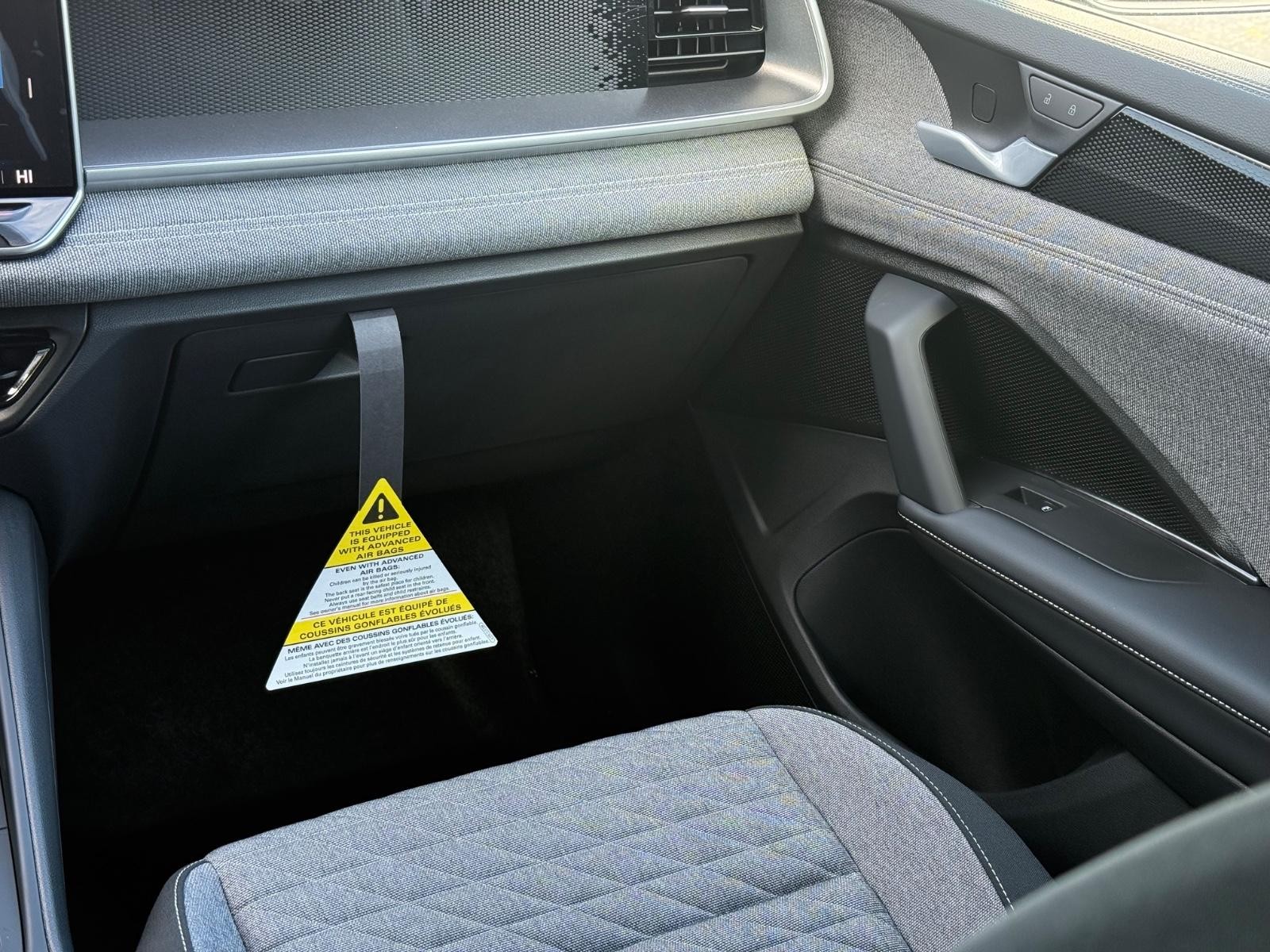 Volkswagen Tiguan Vehicle Image 09