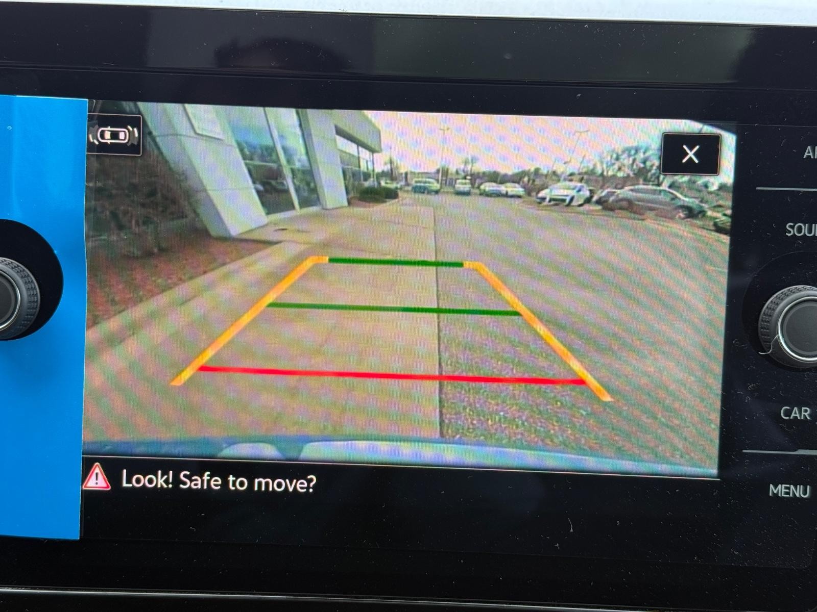 Volkswagen Taos Vehicle Image 13