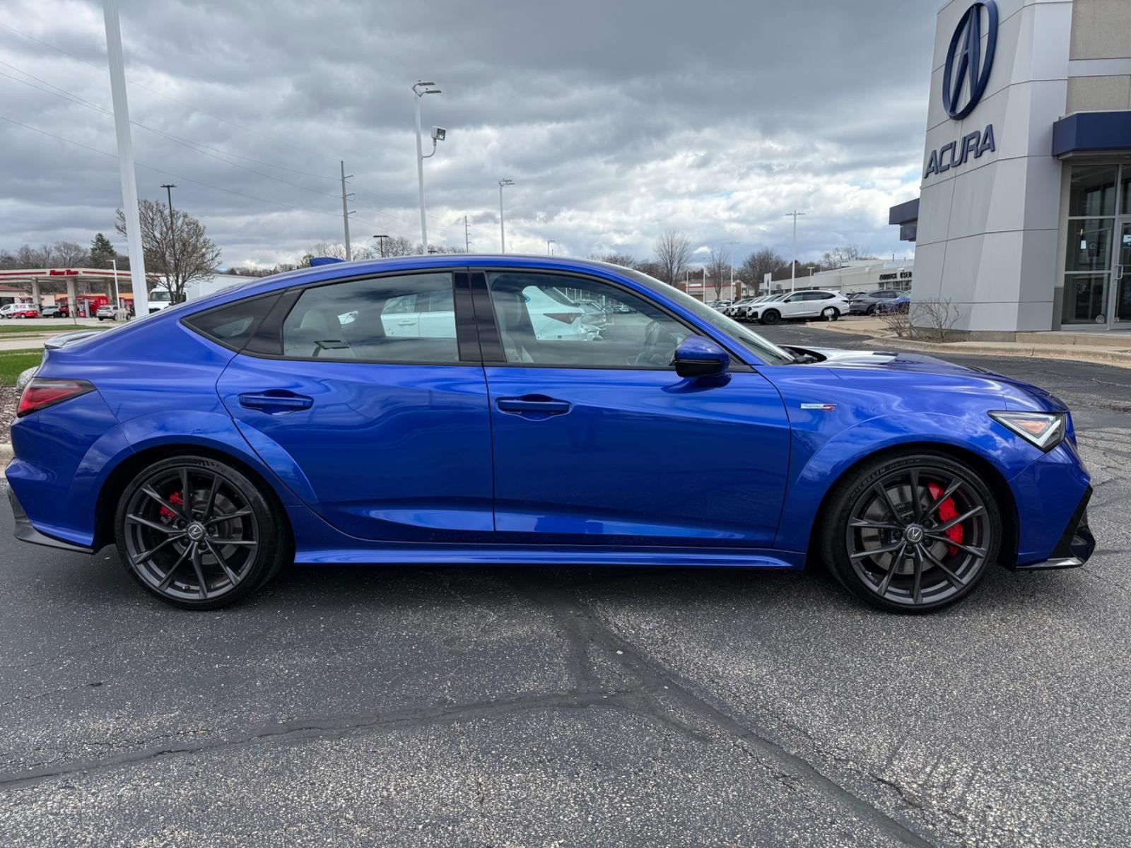 Acura Integra Vehicle Image 02