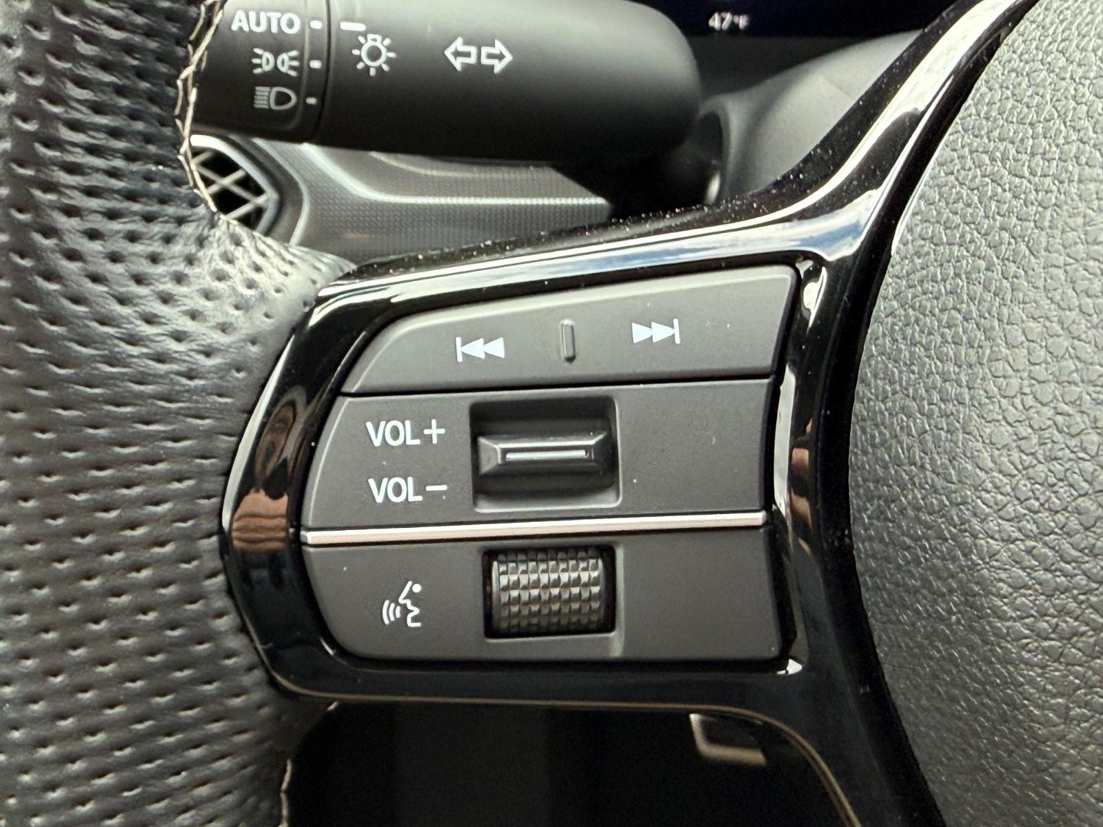 Acura Integra Vehicle Image 16