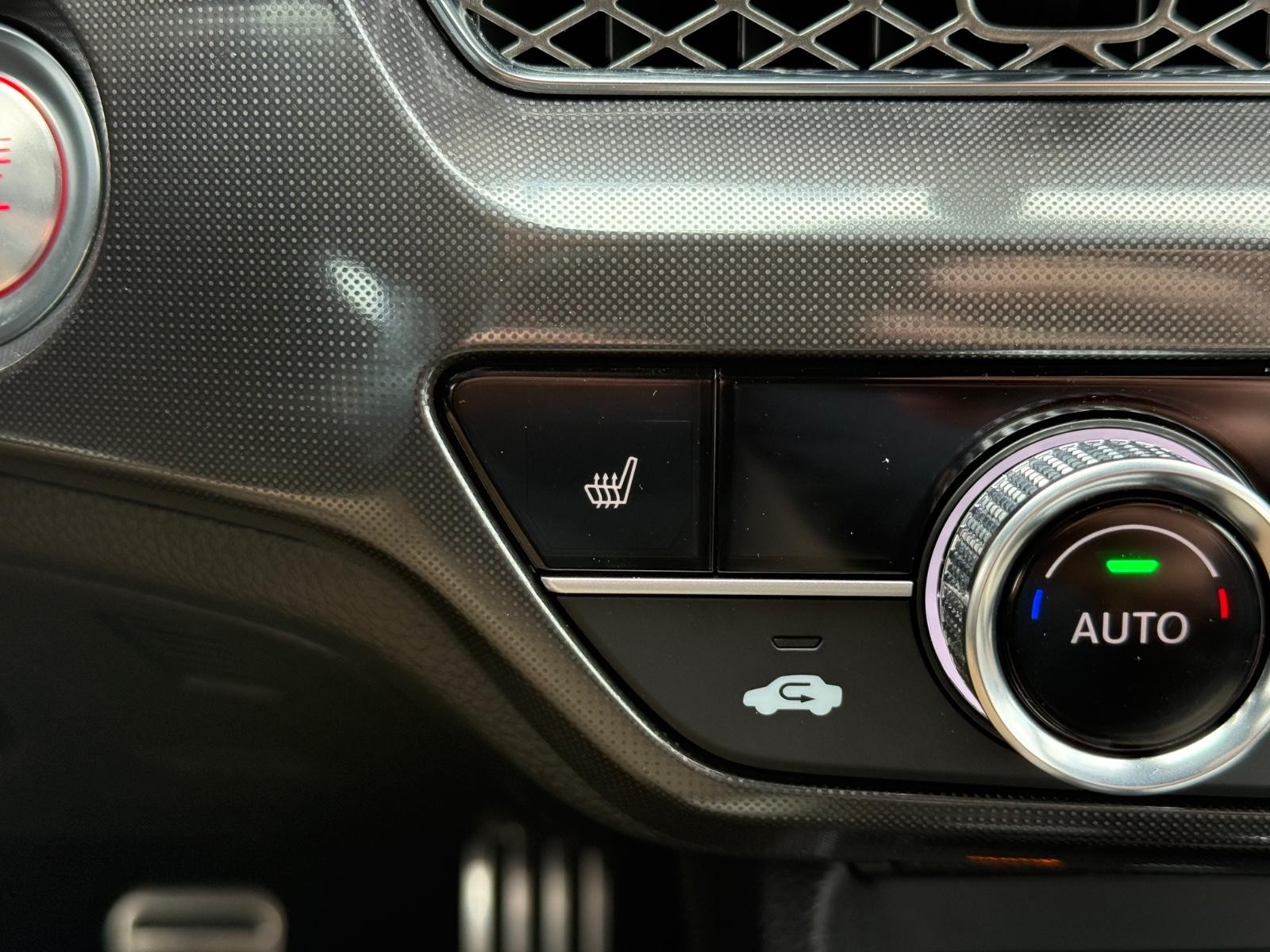 Acura Integra Vehicle Image 19