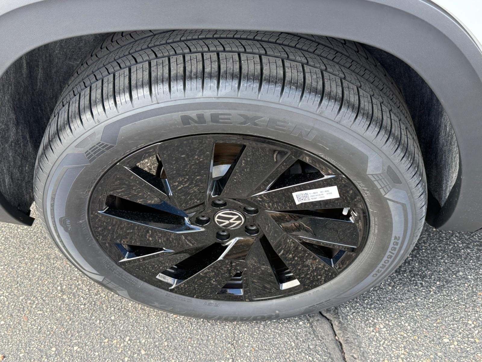 Volkswagen Atlas Vehicle Image 04