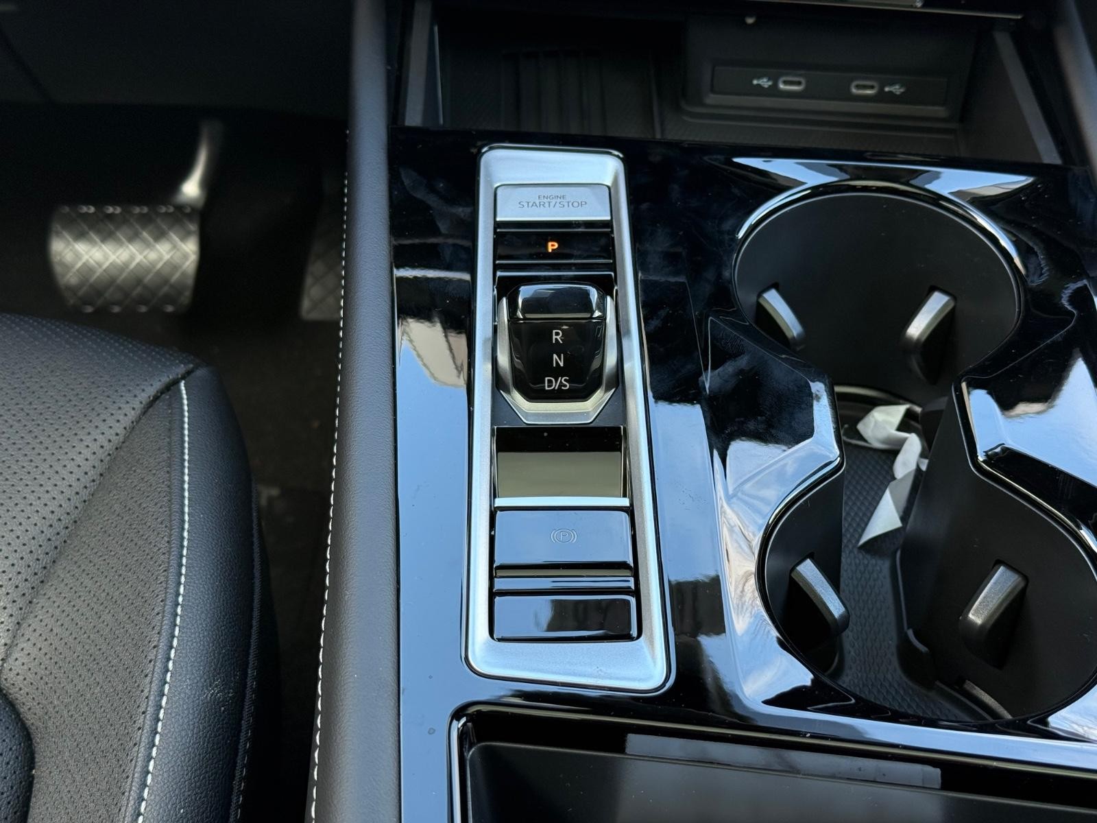 Volkswagen Atlas Vehicle Image 09