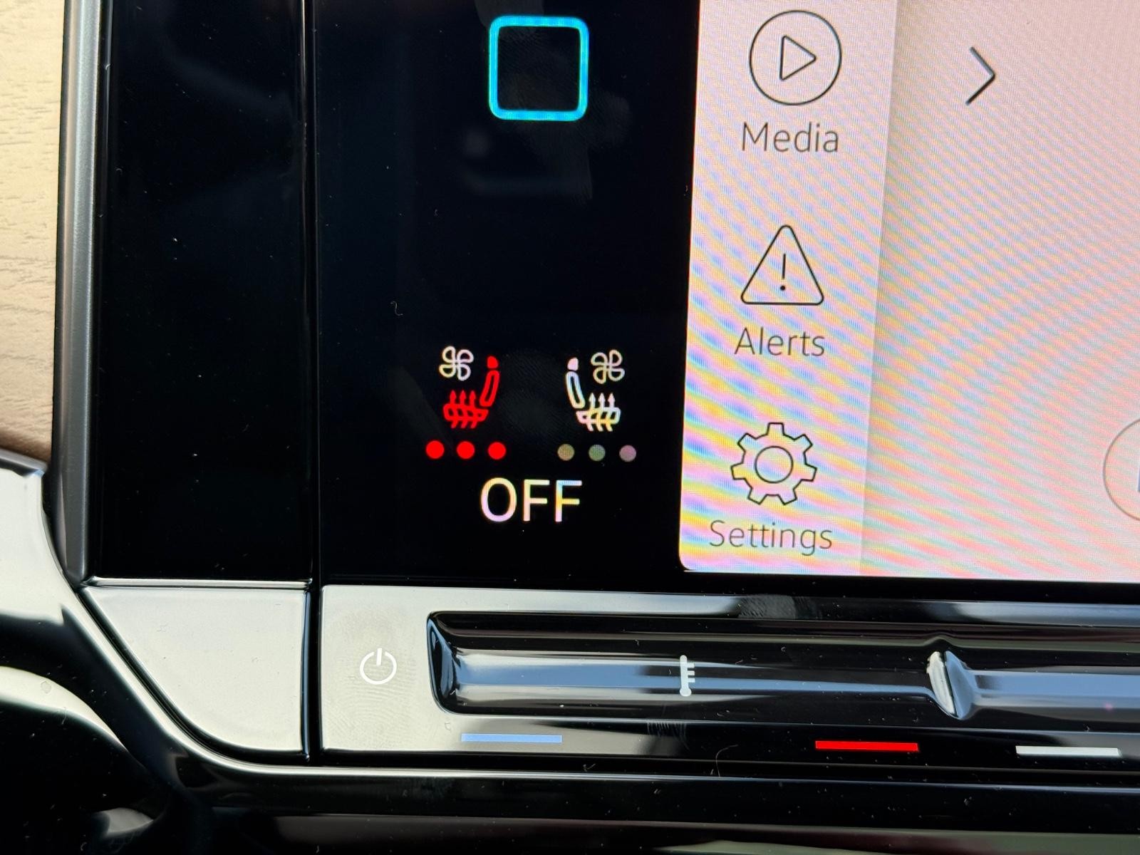 Volkswagen Atlas Vehicle Image 16