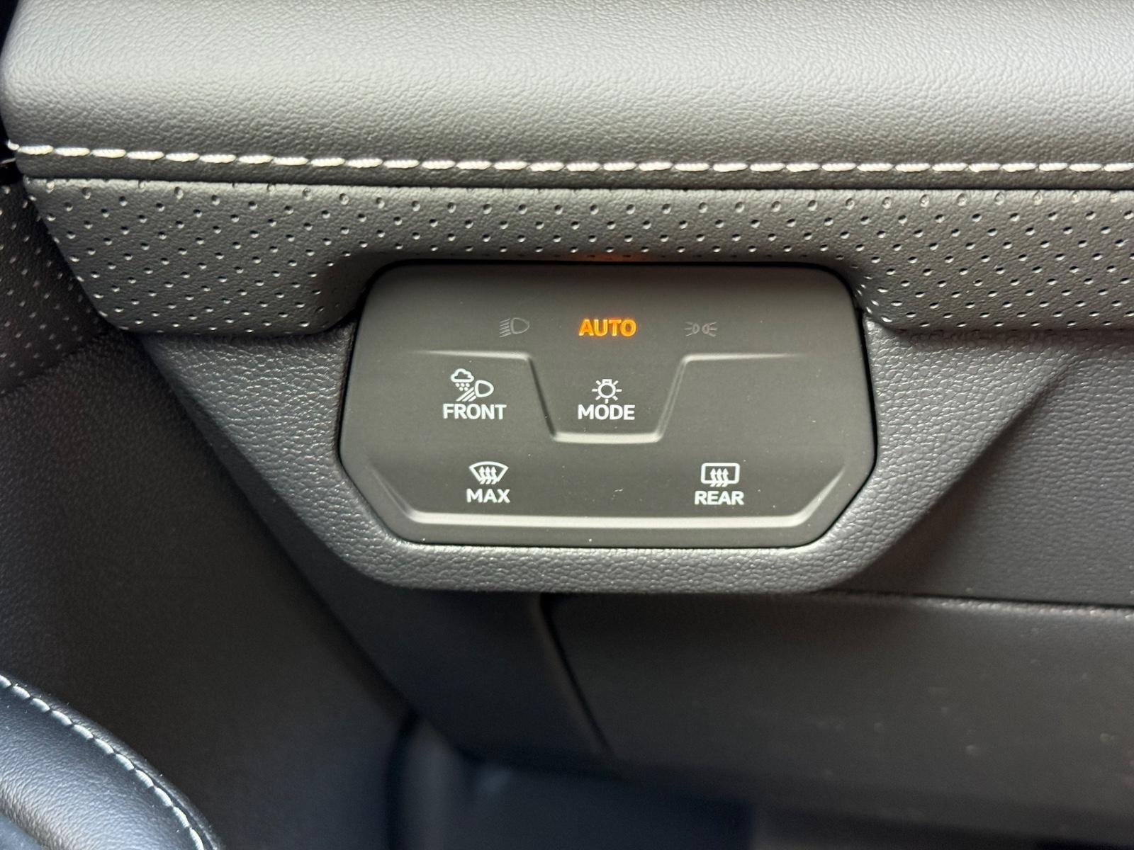 Volkswagen Atlas Vehicle Image 17