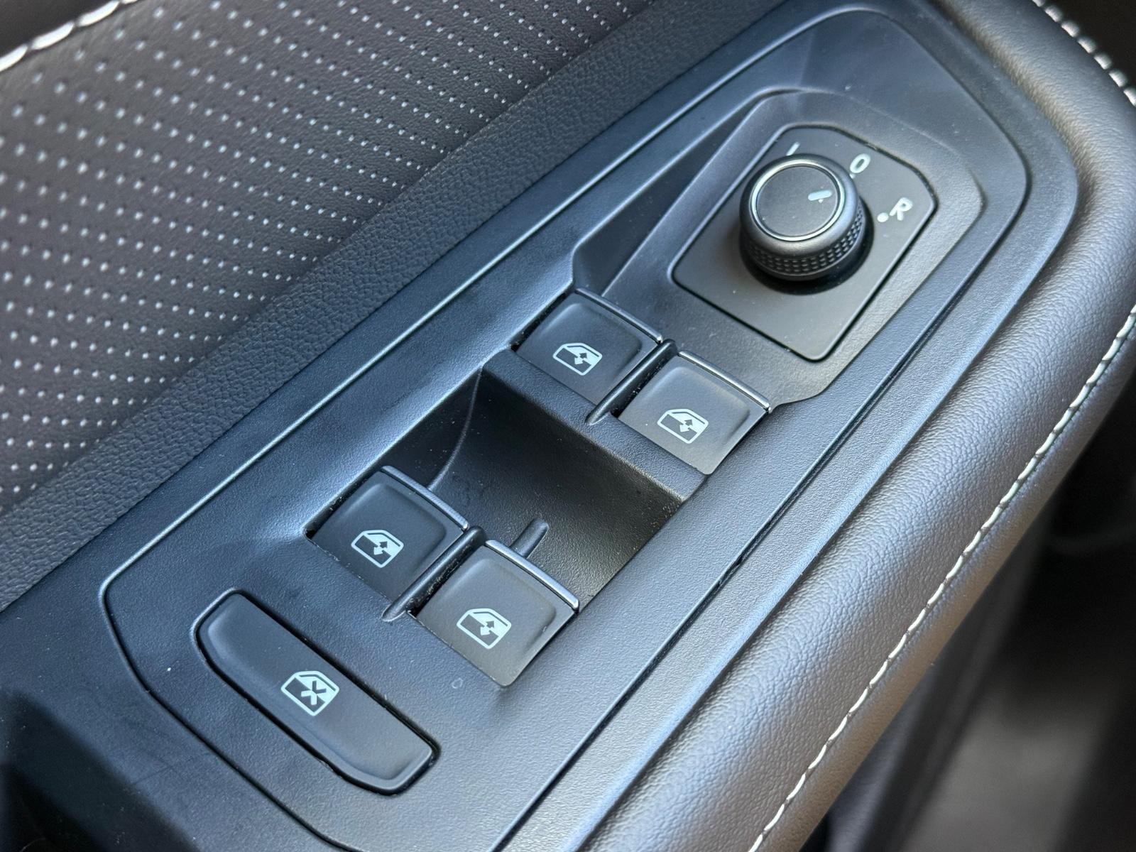 Volkswagen Atlas Vehicle Image 18