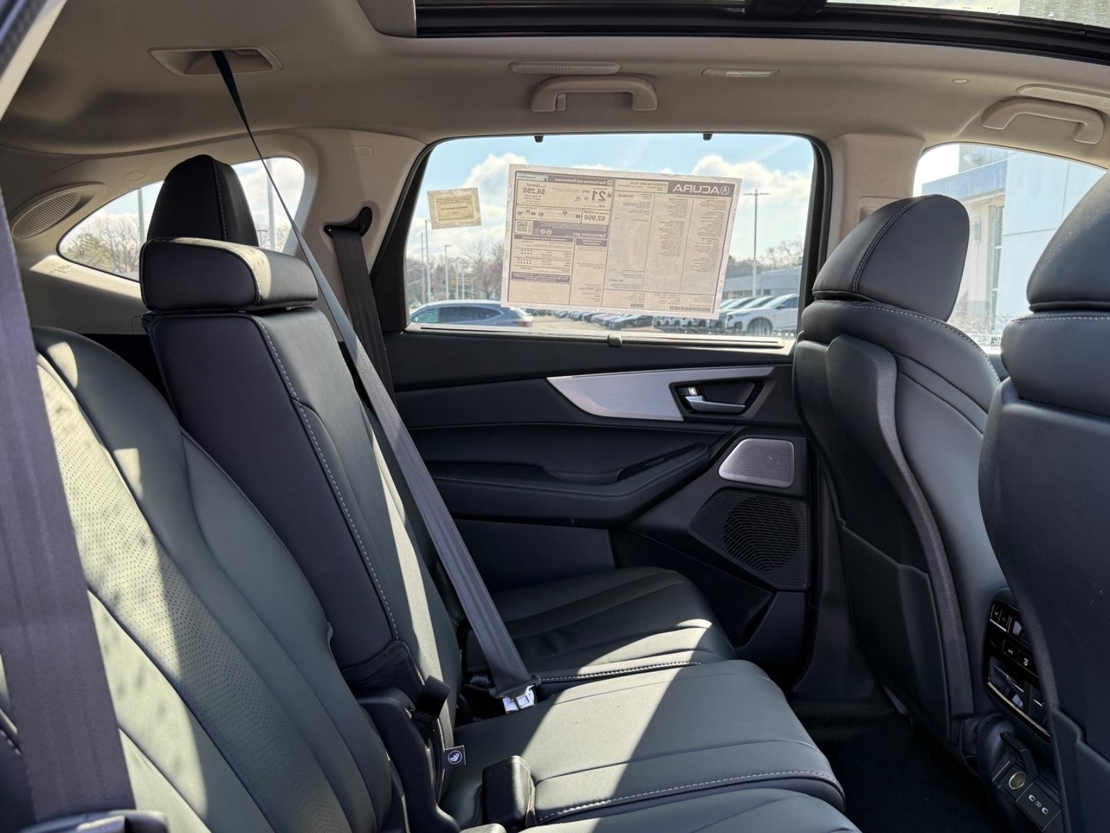 Acura MDX Vehicle Image 05