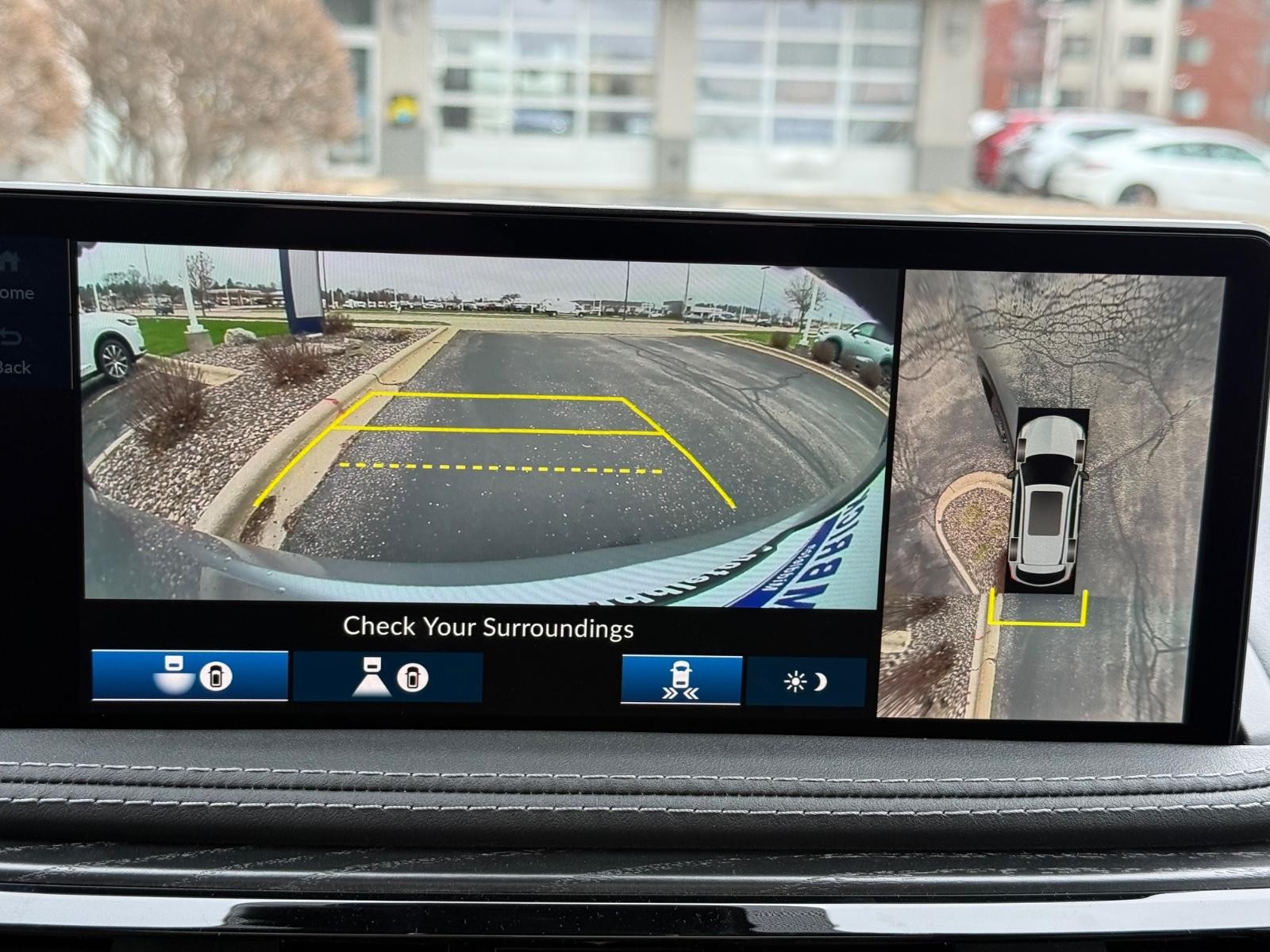 Acura MDX Vehicle Image 14