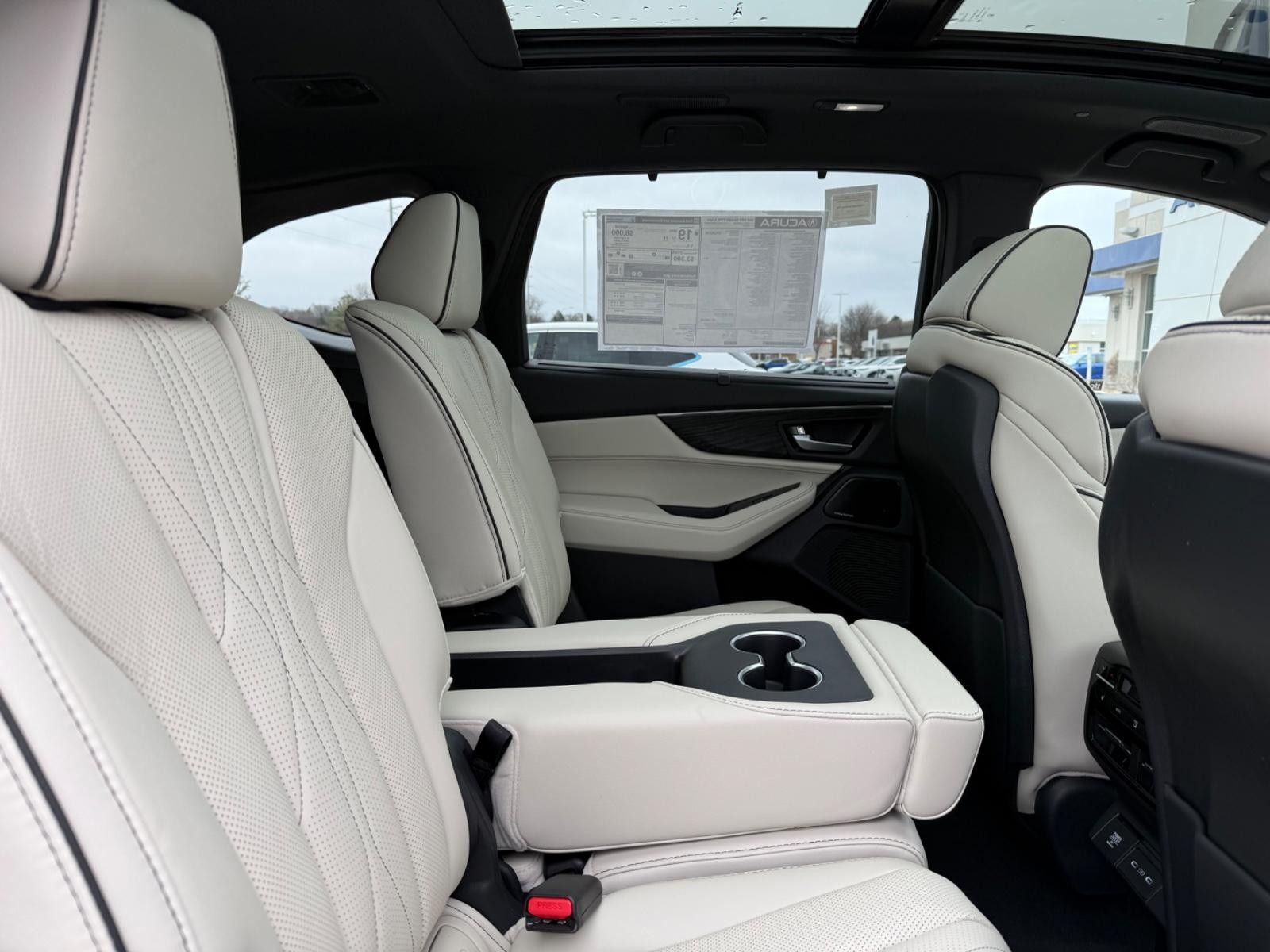 Acura MDX Vehicle Image 05