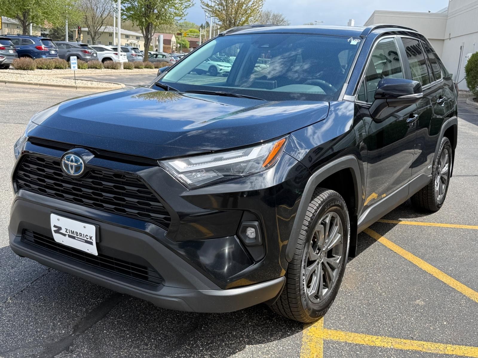 Toyota RAV4 Vehicle Image 08