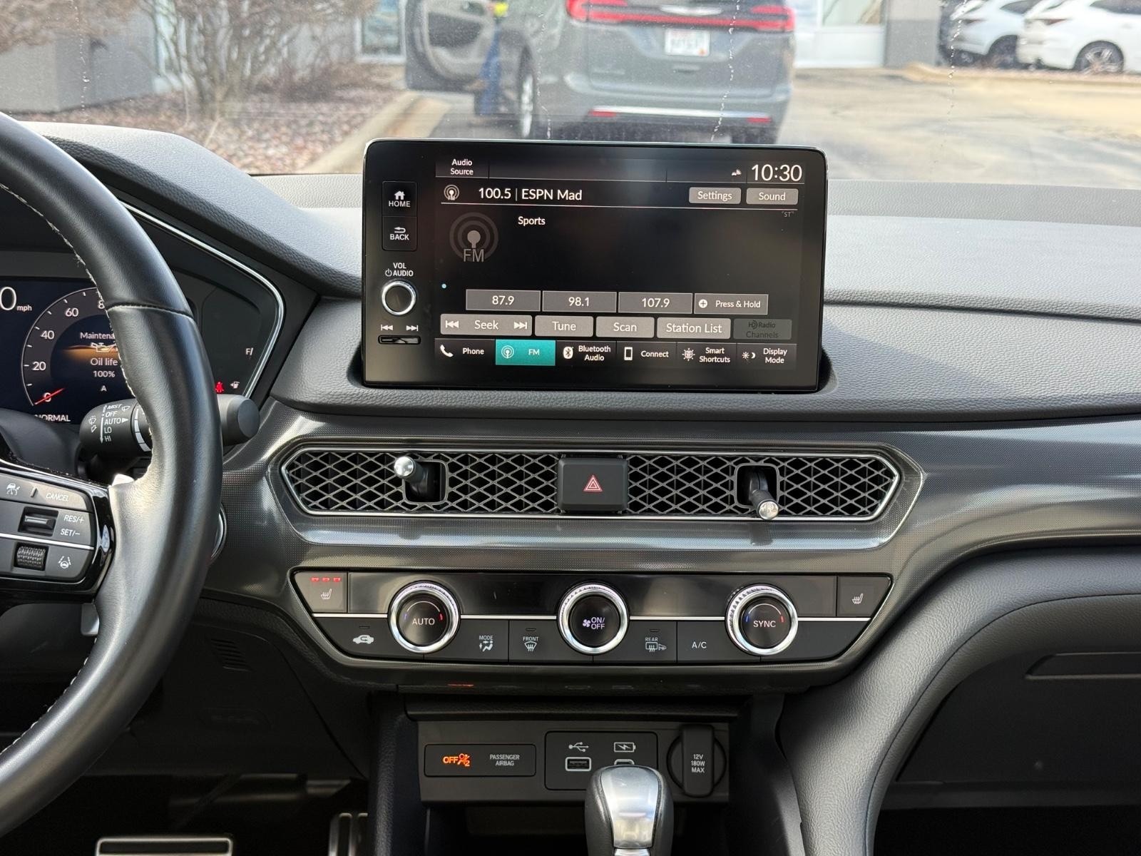 Acura Integra Vehicle Full-screen Gallery Image 12