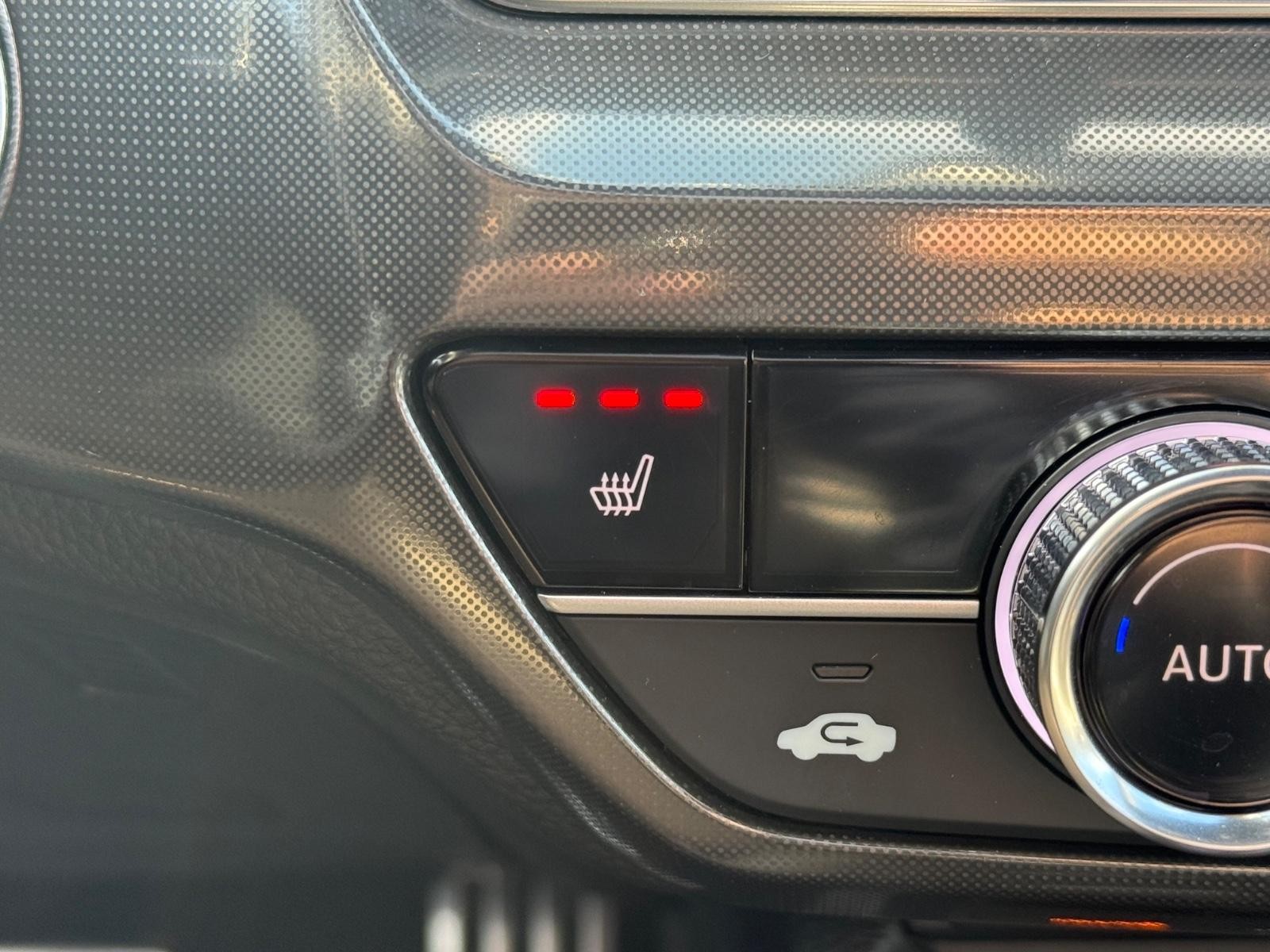 Acura Integra Vehicle Full-screen Gallery Image 21