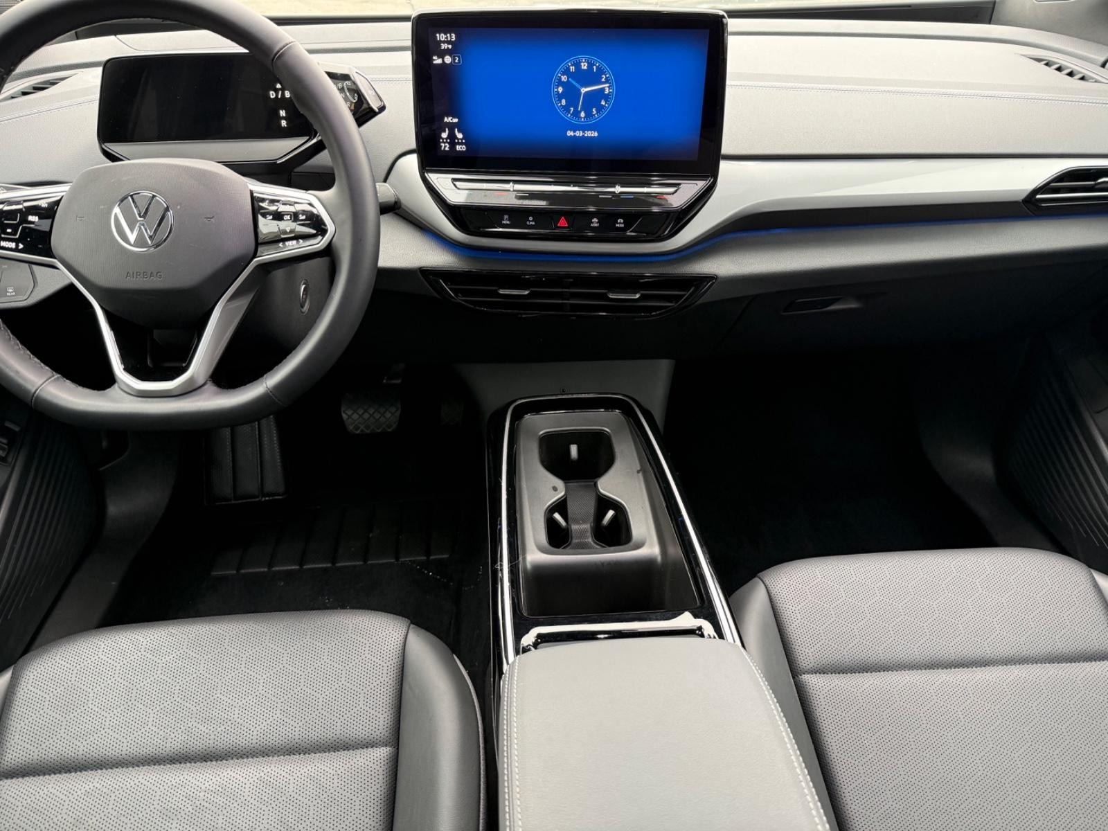 Volkswagen ID.4 Vehicle Image 11