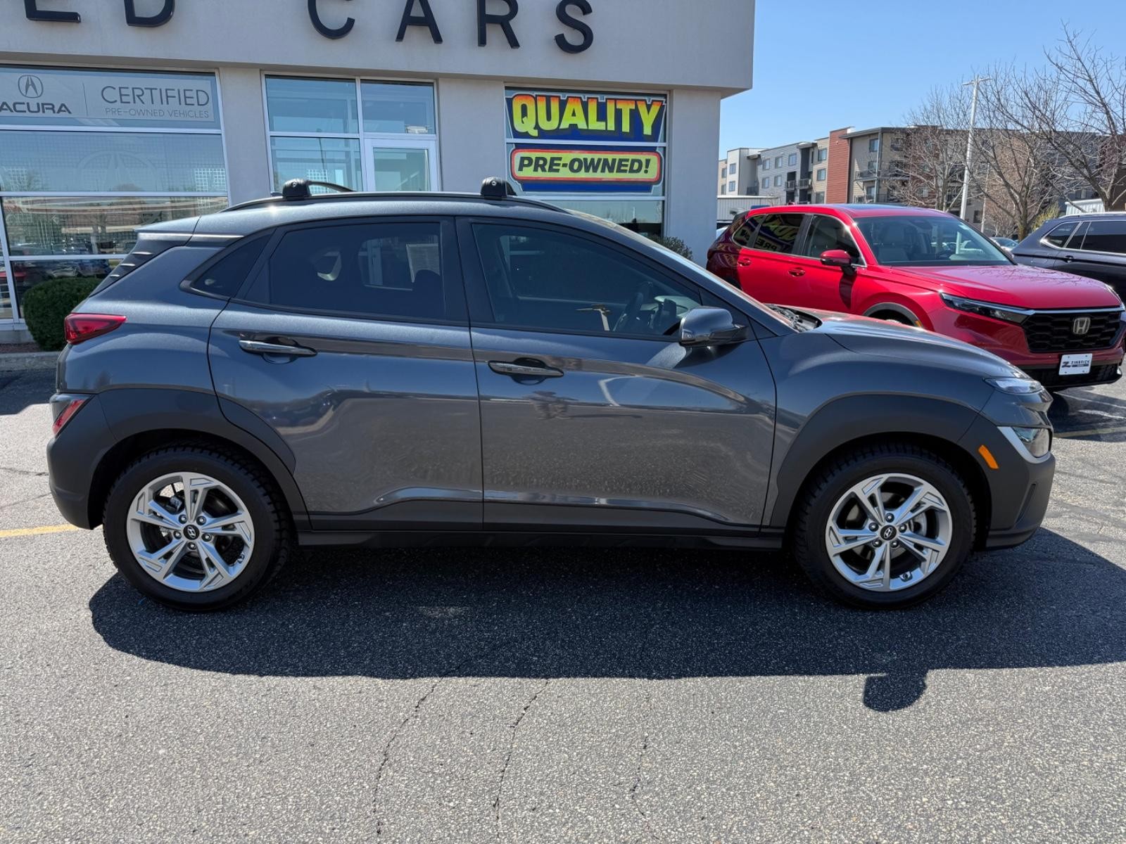 Hyundai Kona Vehicle Image 02