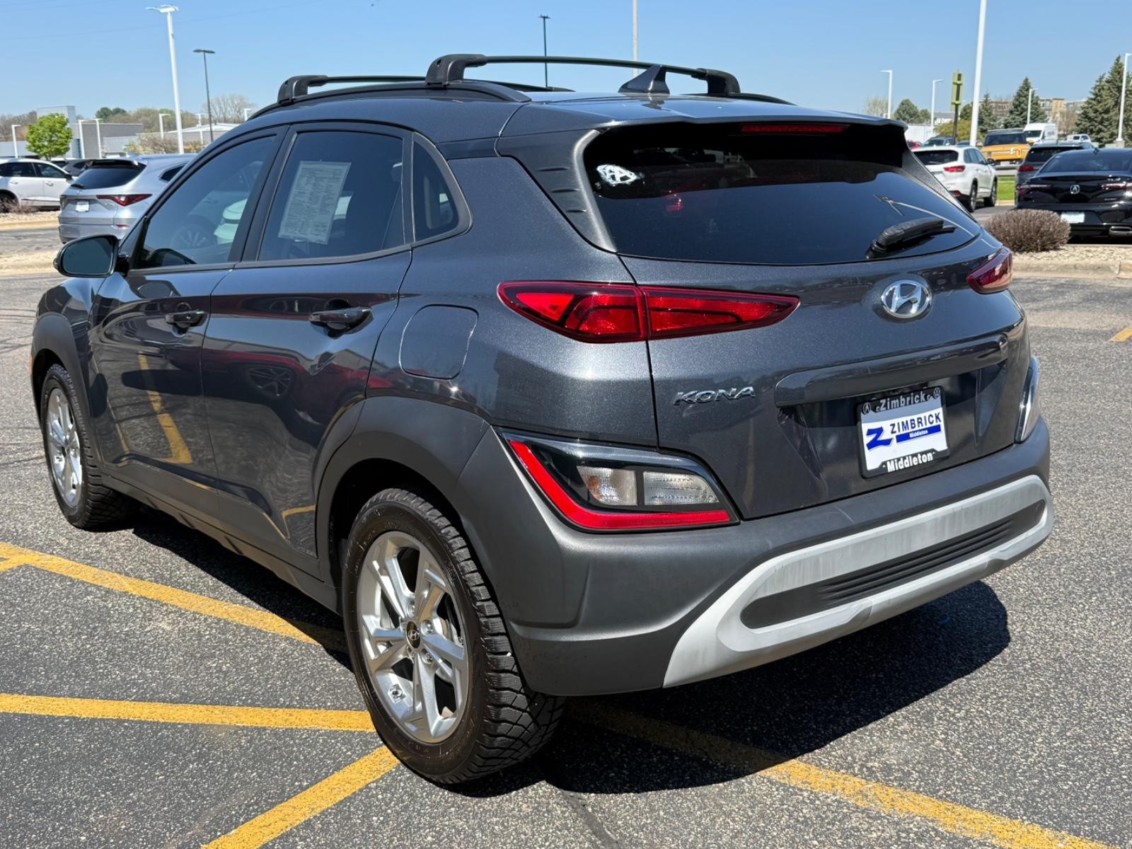 Hyundai Kona Vehicle Image 06